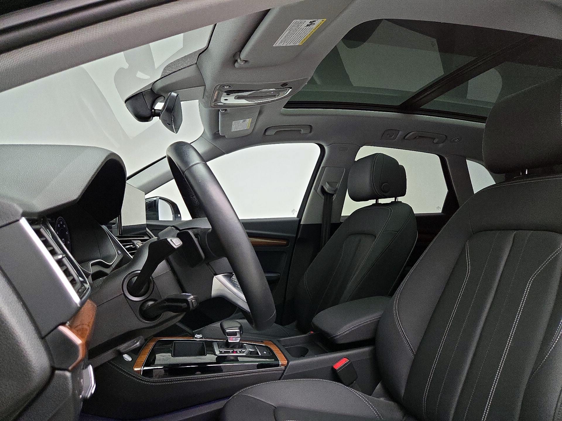 Thumbnail: 2023 Audi Q5 - 19