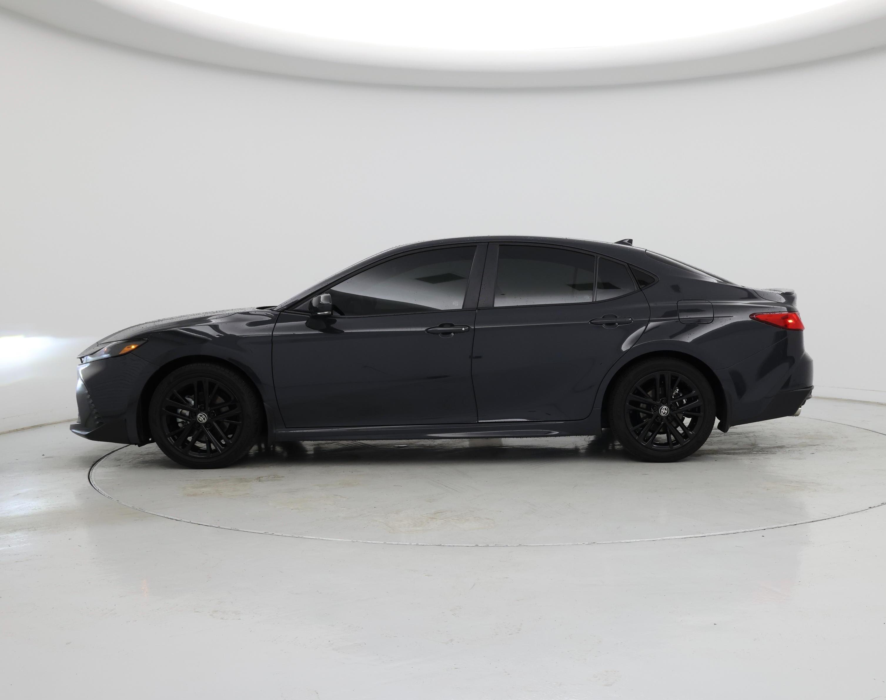 Thumbnail: 2025 Toyota Camry - 3