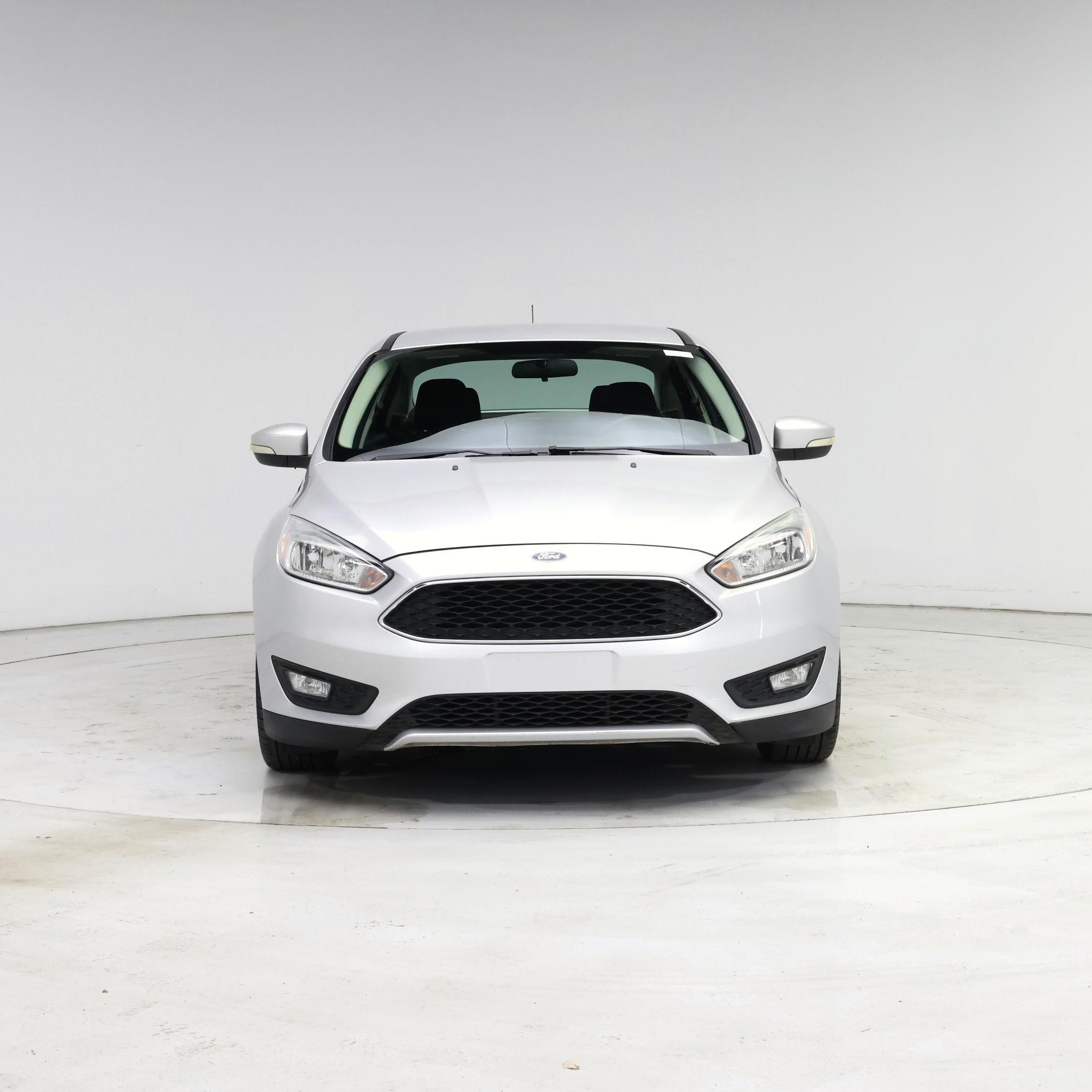 Thumbnail: 2015 Ford Focus - 5
