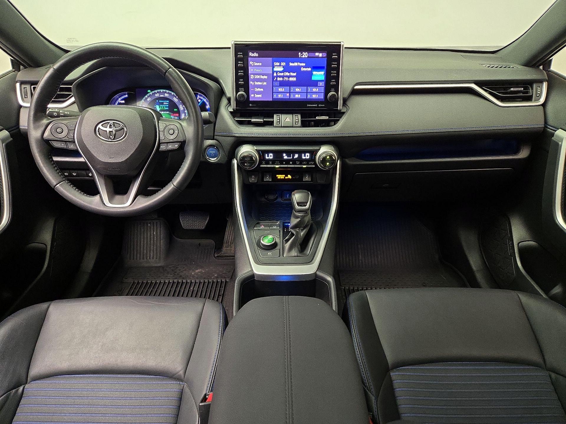 Thumbnail: 2022 Toyota RAV4 - 9
