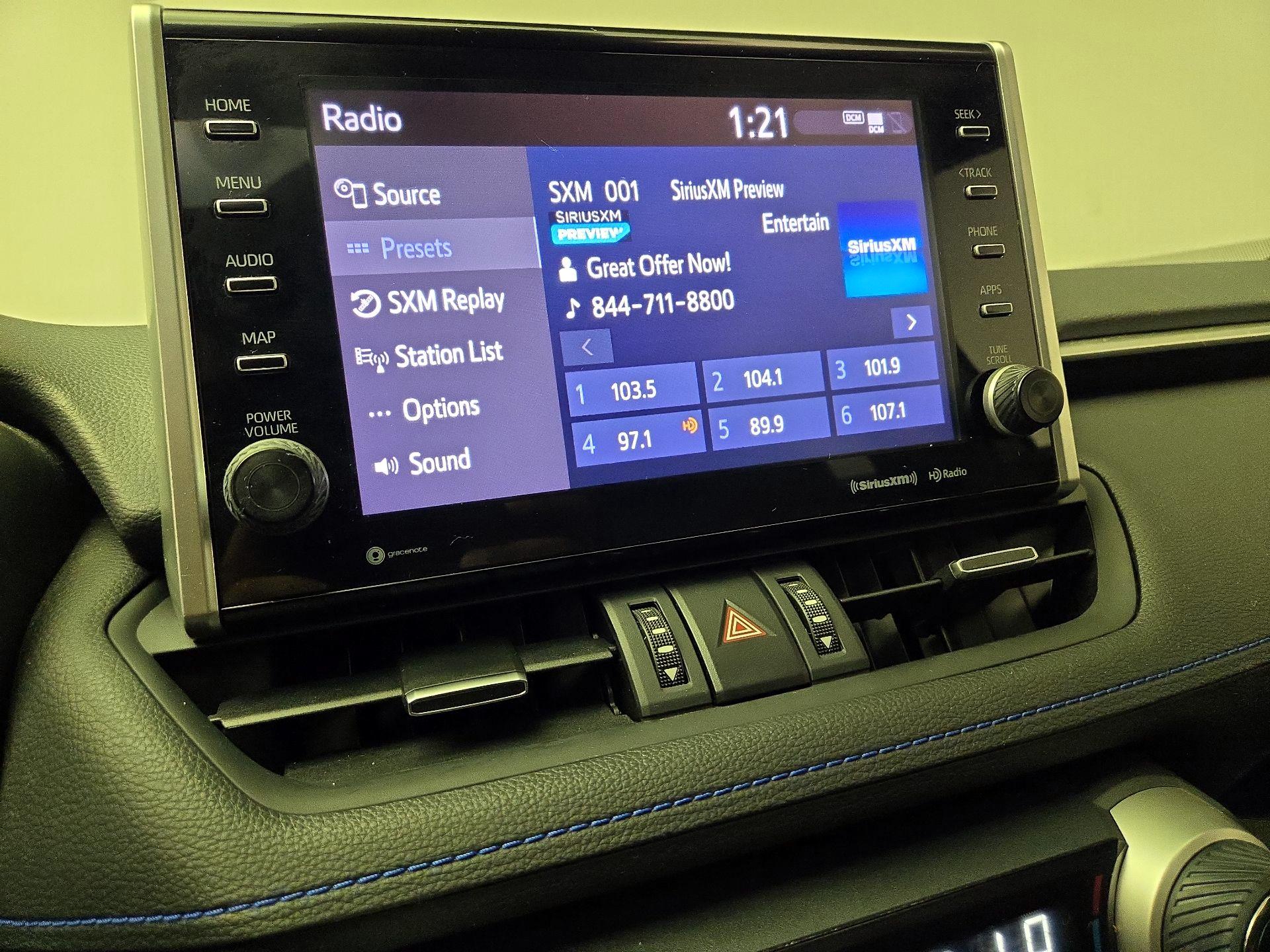 Thumbnail: 2022 Toyota RAV4 - 15