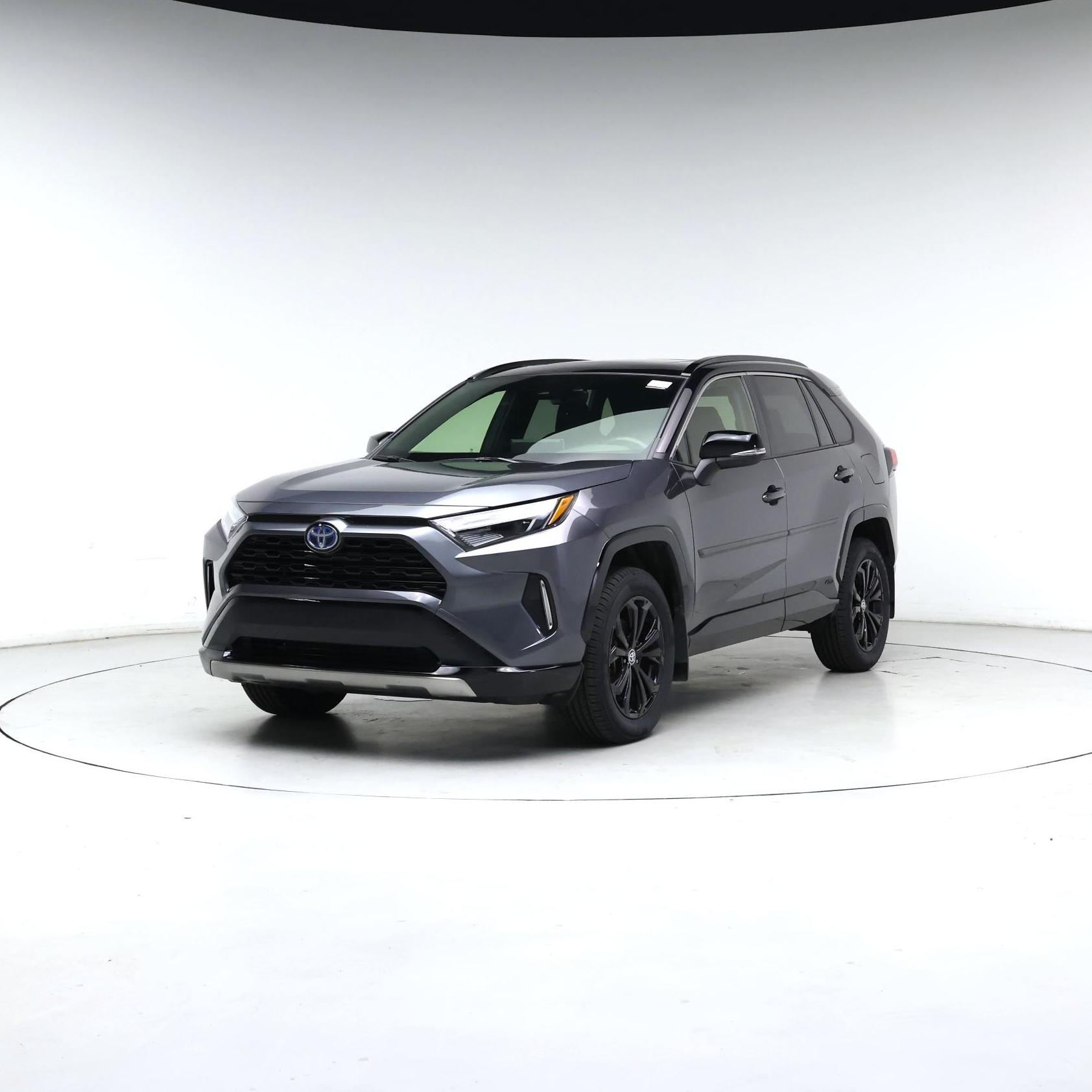 Thumbnail: 2022 Toyota RAV4 - 4