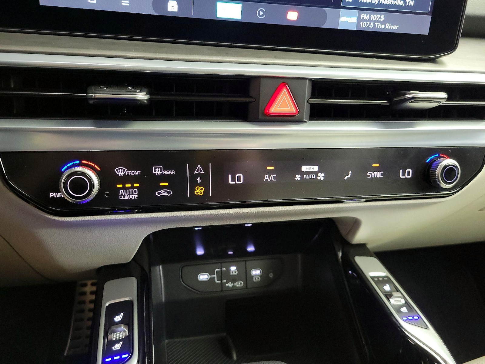 2026 Kia Sorento X-Line SX - Photo 18