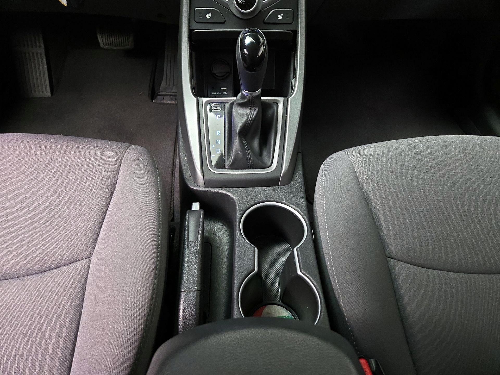 Thumbnail: 2014 Hyundai Elantra - 17