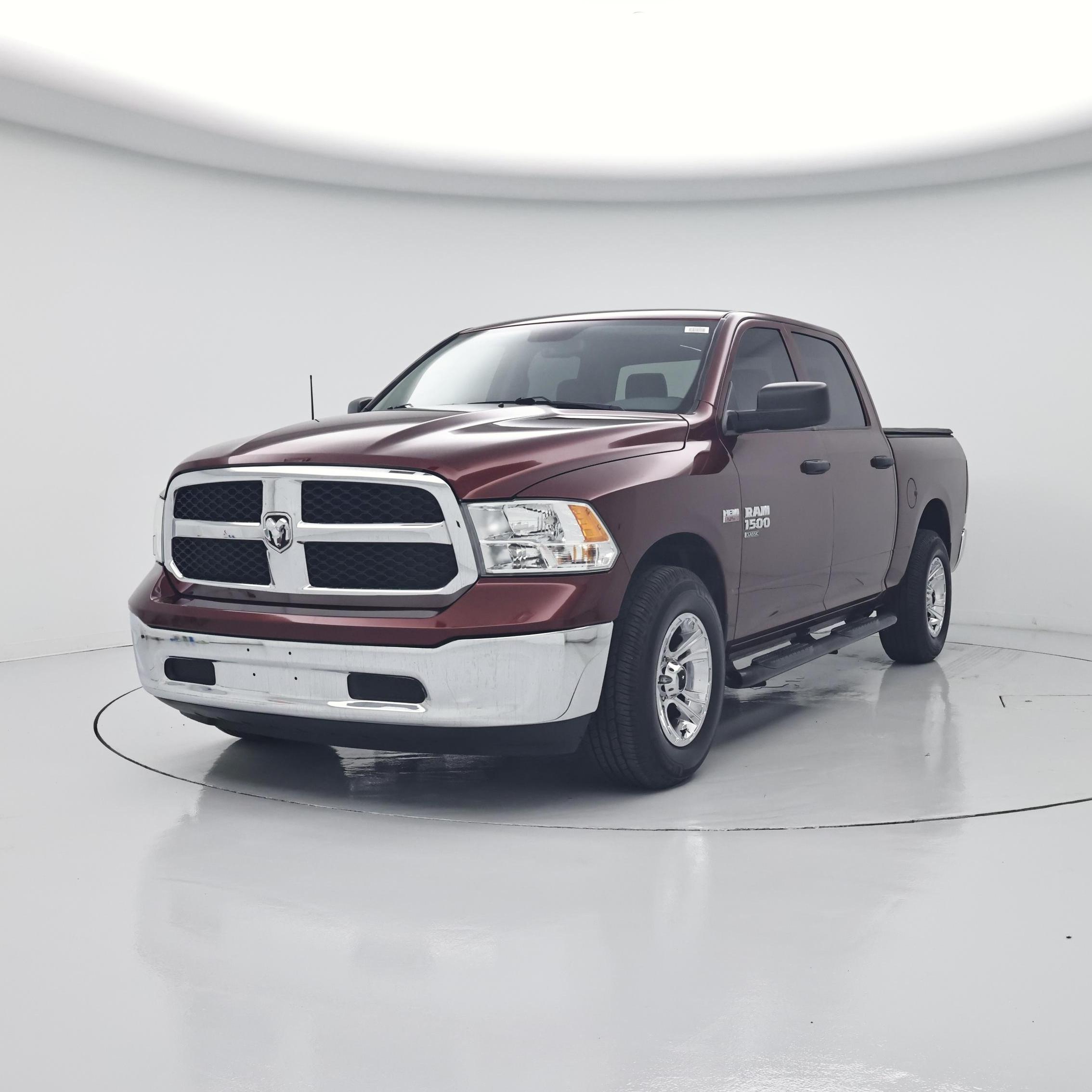 Thumbnail: 2020 RAM 1500 Classic - 4