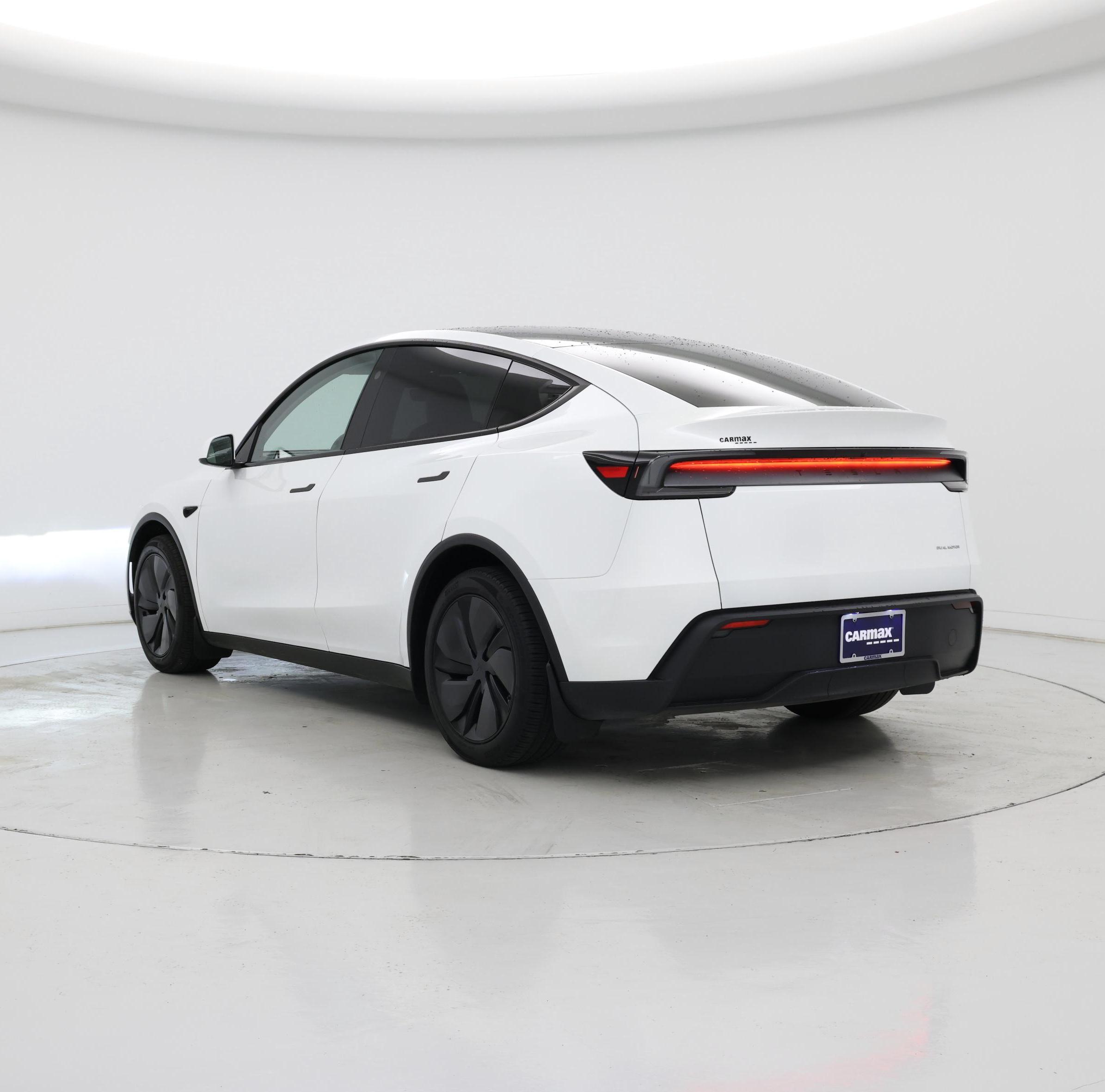 Thumbnail: 2026 Tesla Model Y - 2