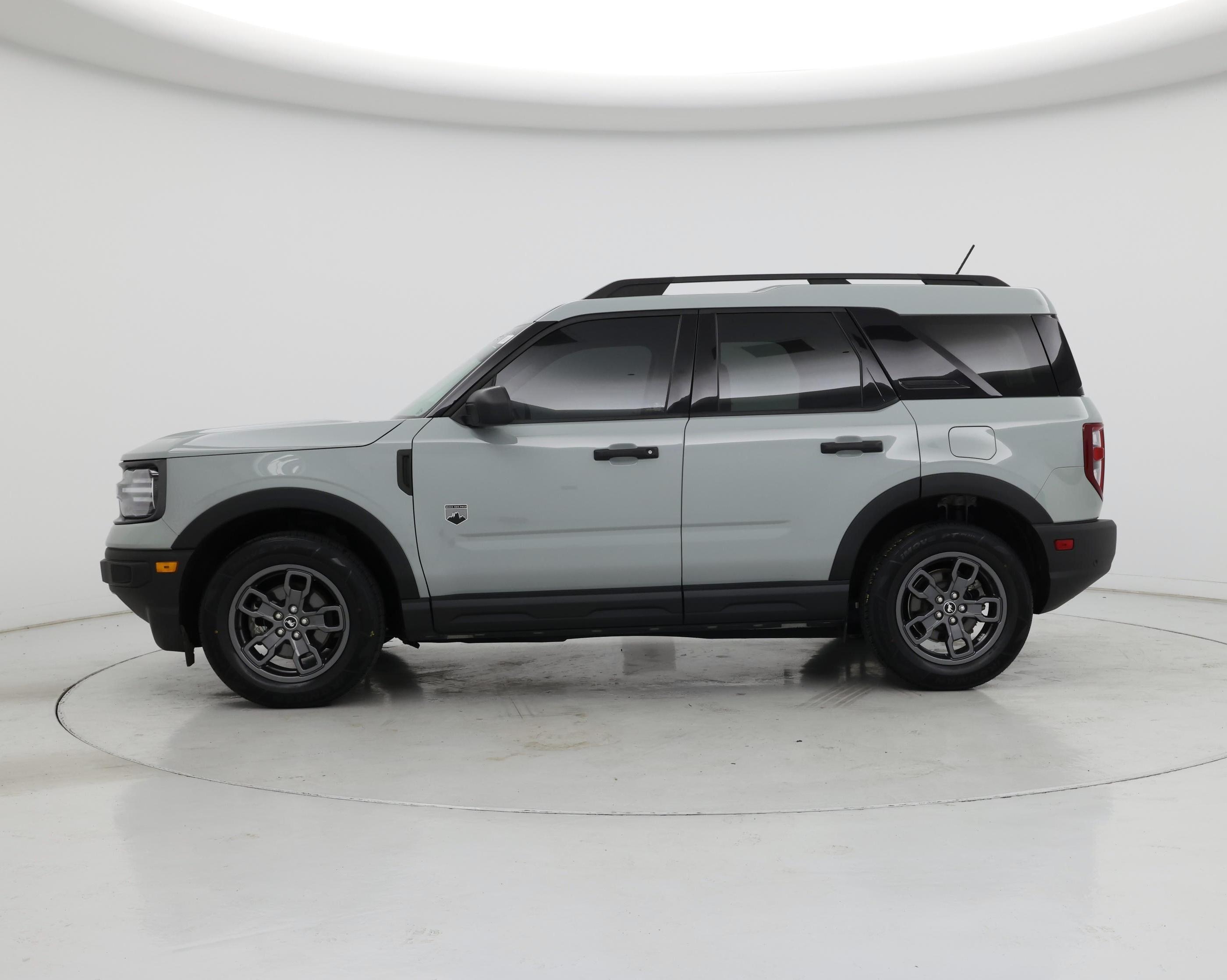 Thumbnail: 2023 Ford Bronco Sport - 3