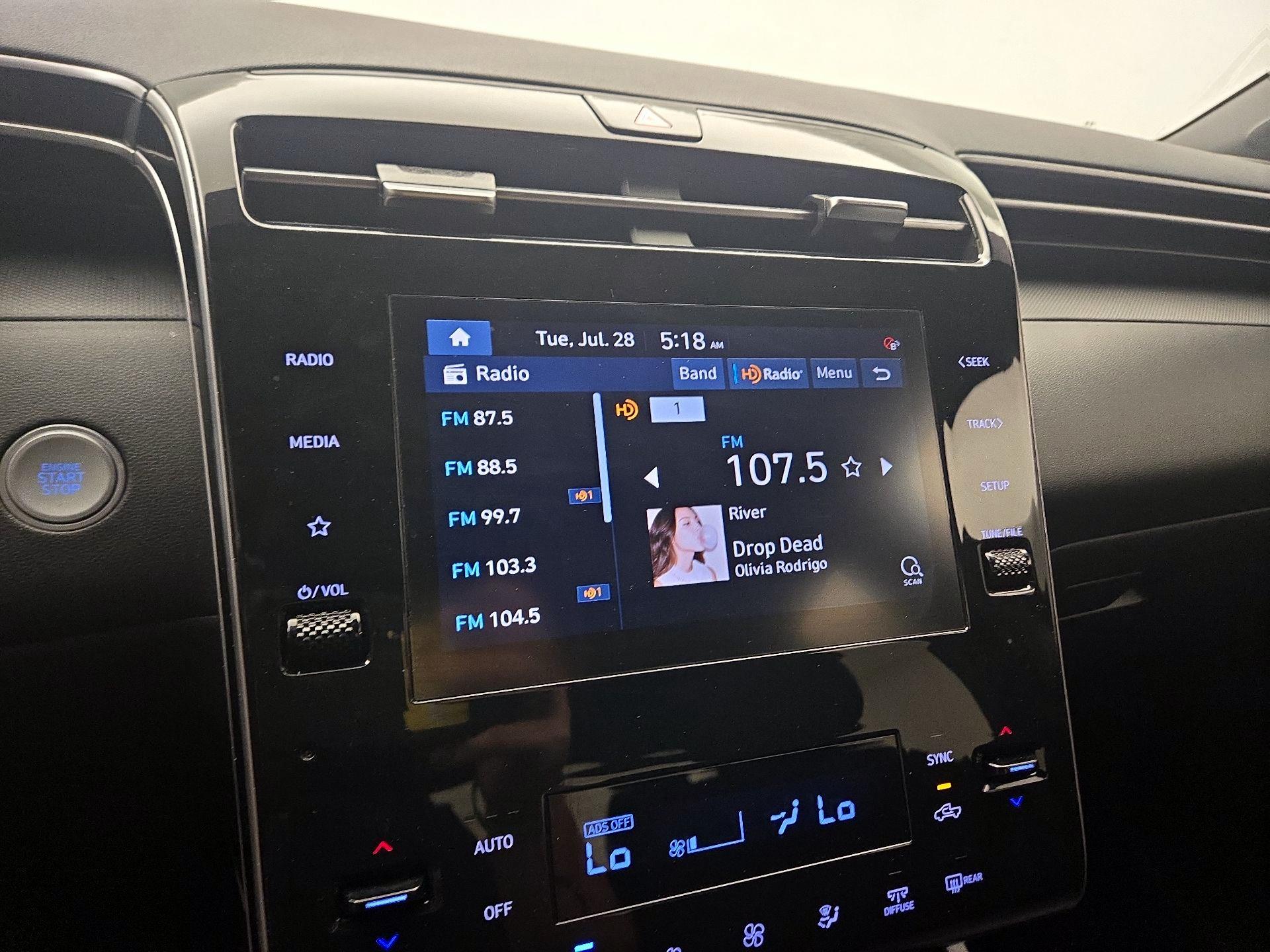 Thumbnail: 2024 Hyundai Santa Cruz - 15