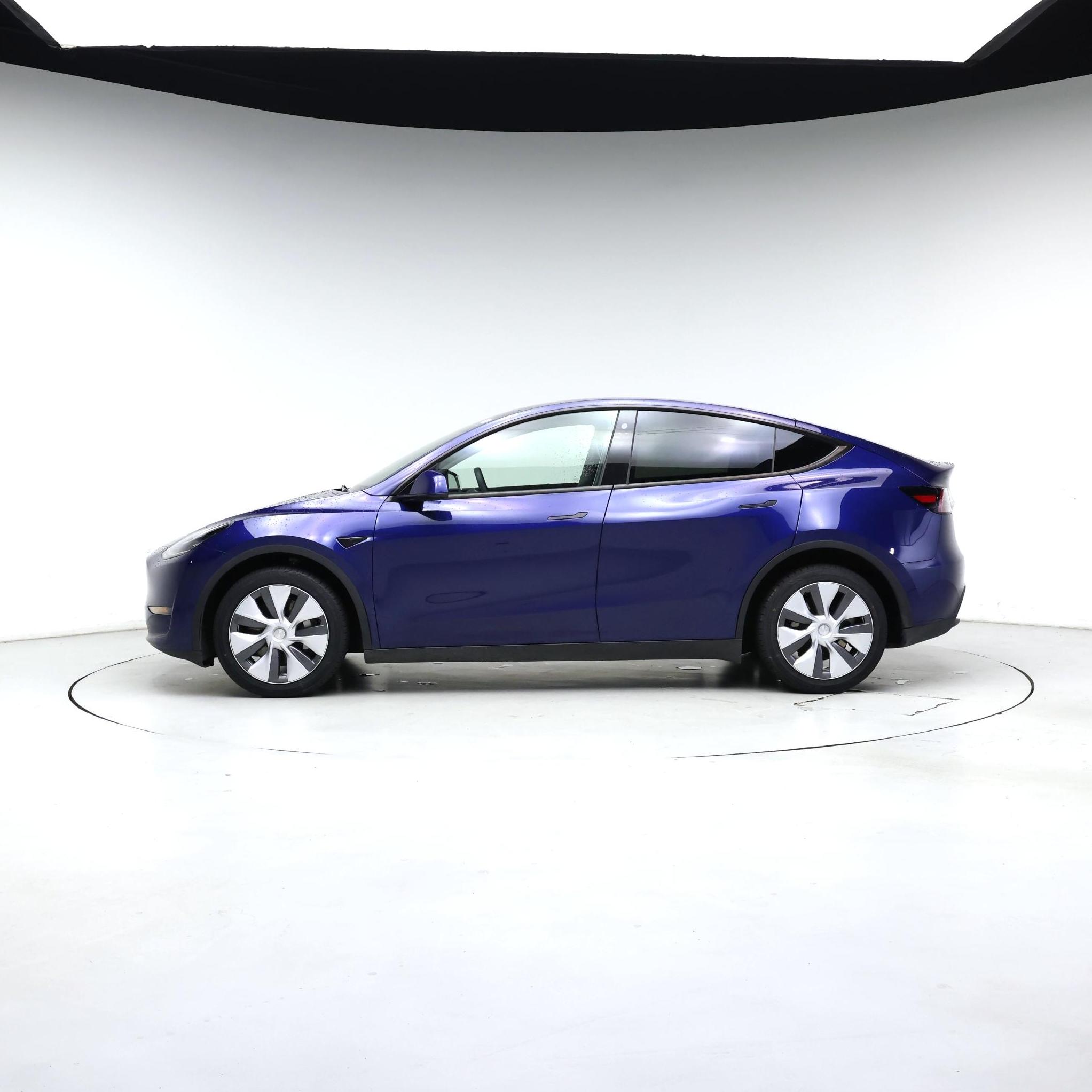 Thumbnail: 2023 Tesla Model Y - 3