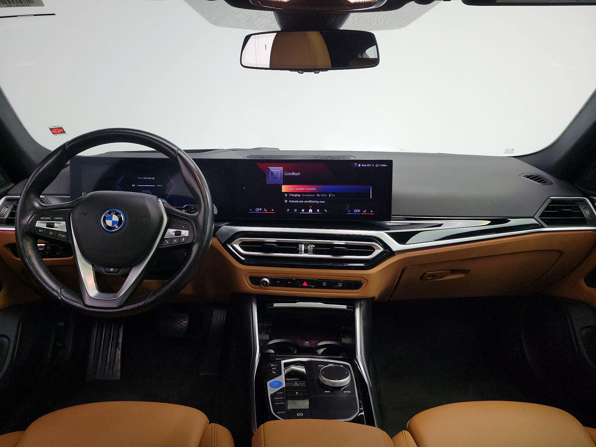 Thumbnail: 2024 BMW i4 - 9