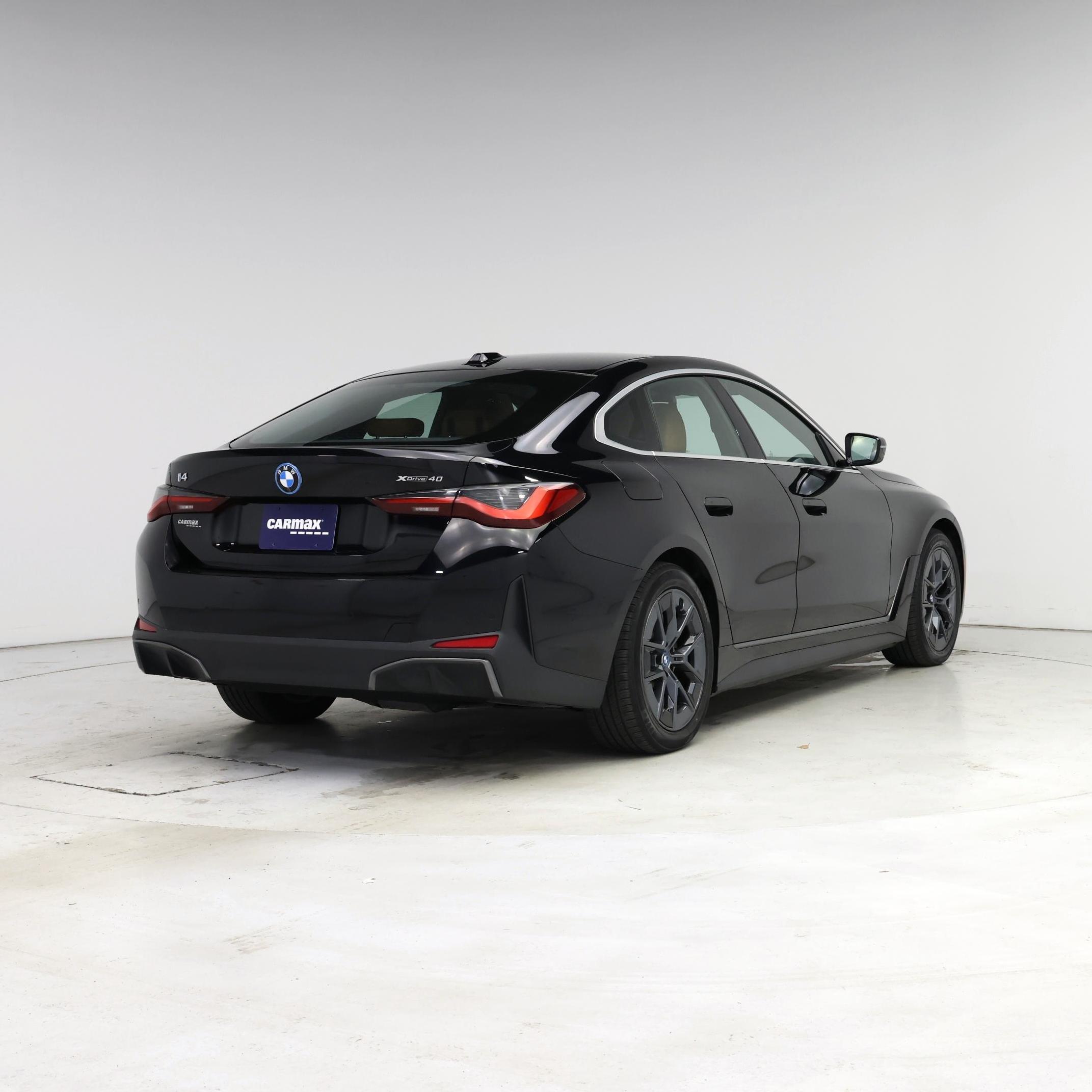 Thumbnail: 2024 BMW i4 - 8