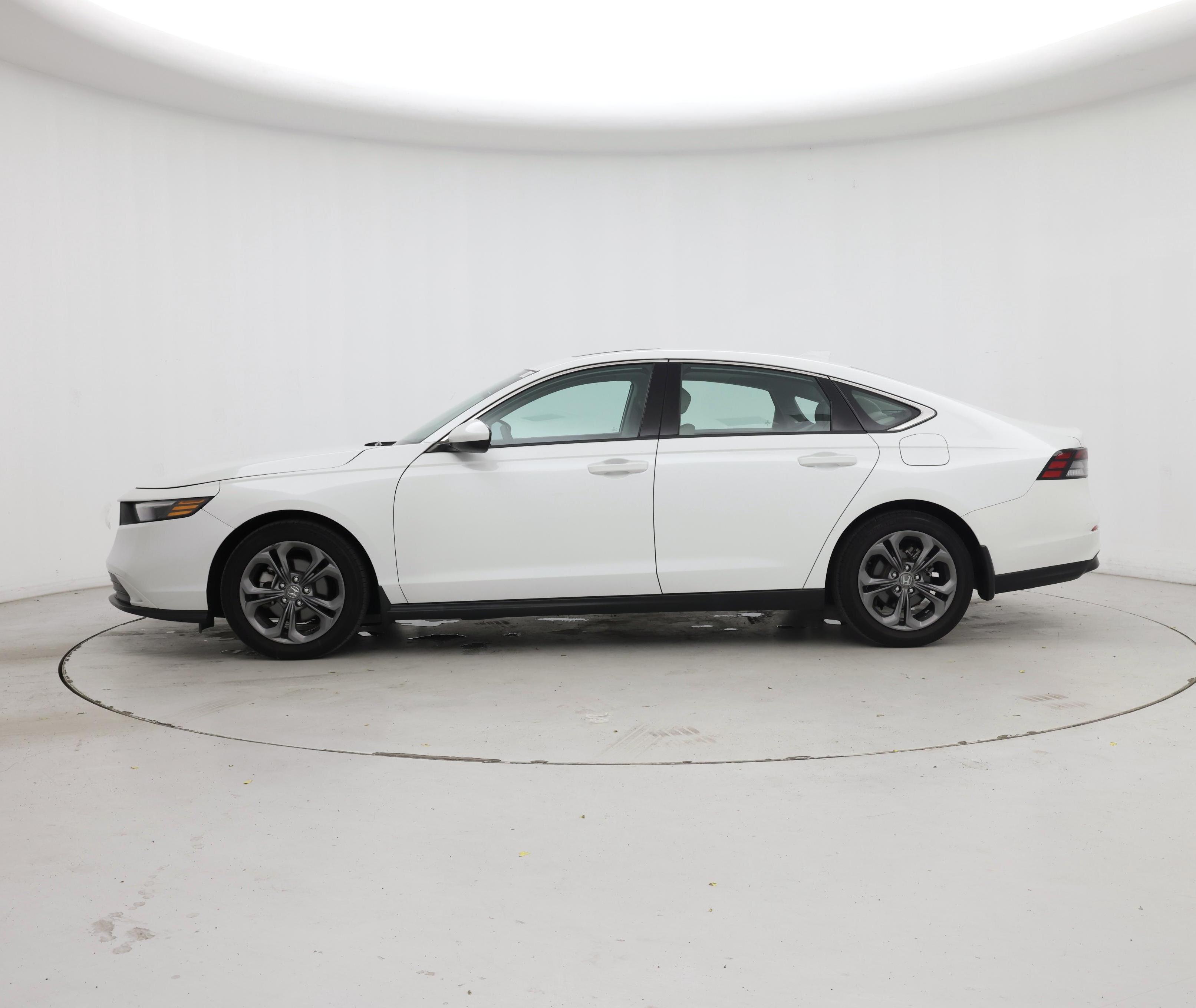 Thumbnail: 2023 Honda Accord - 3