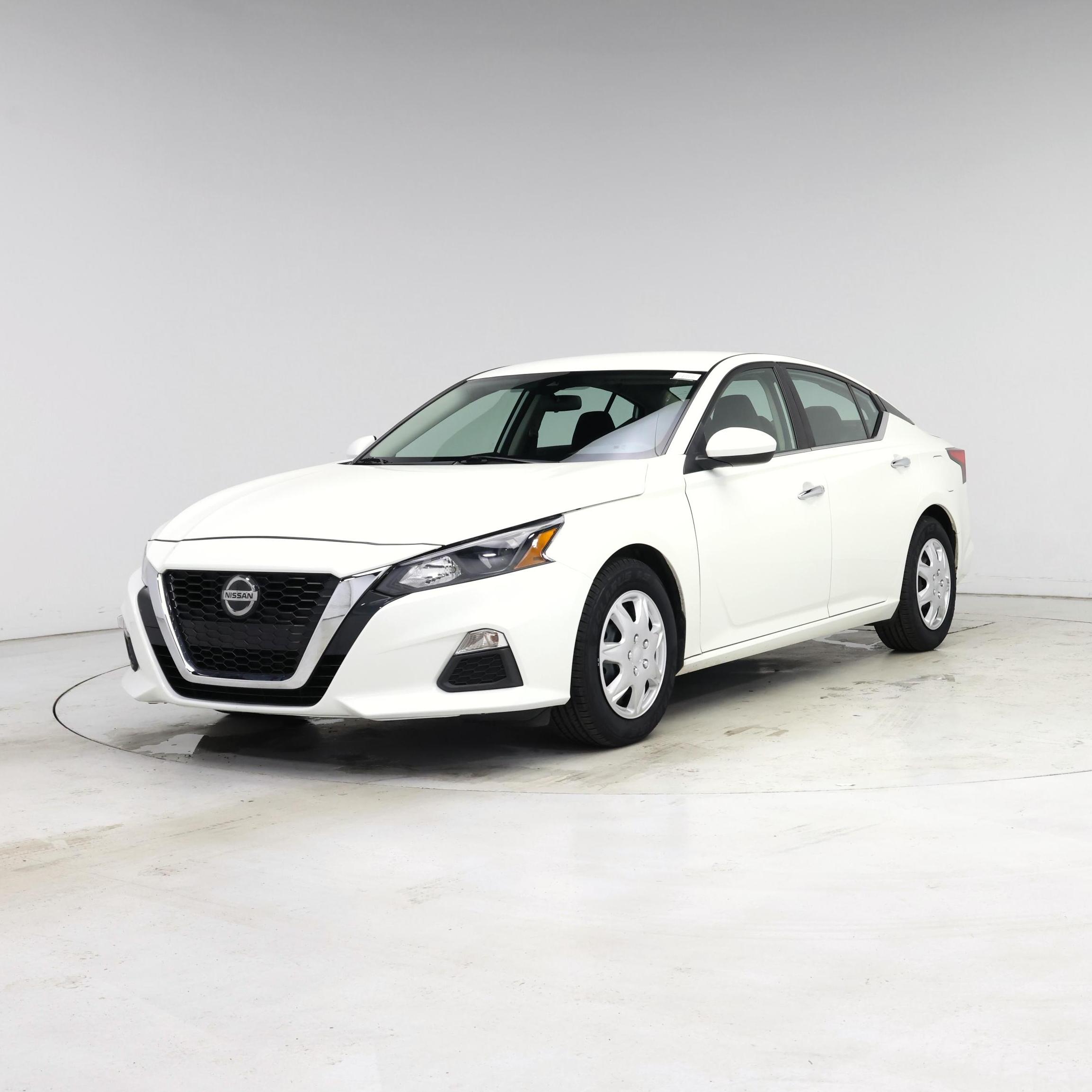 Thumbnail: 2022 Nissan Altima - 4
