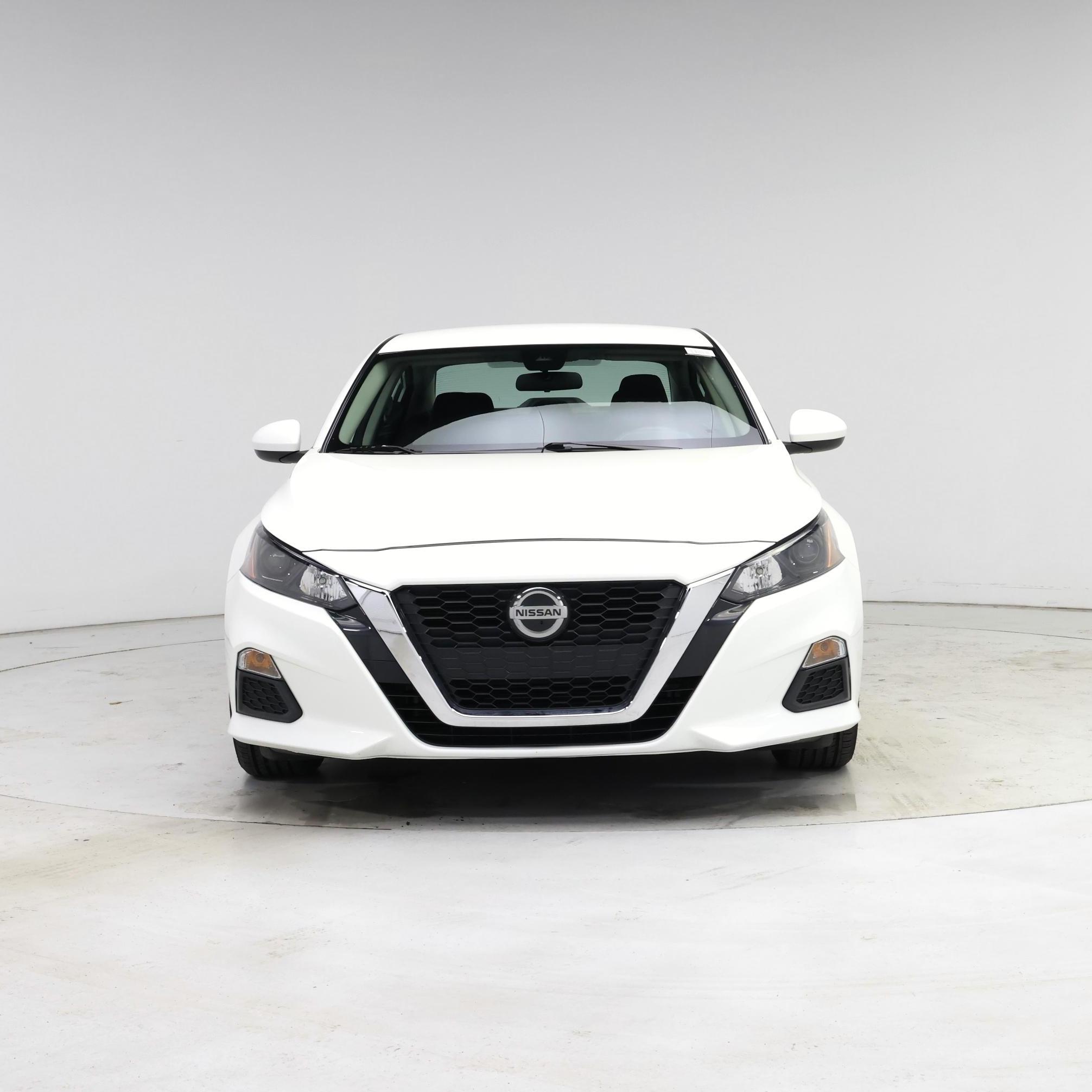 Thumbnail: 2022 Nissan Altima - 5