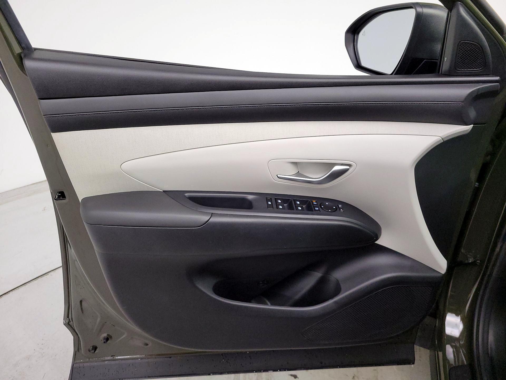 Thumbnail: 2025 Hyundai Tucson - 12