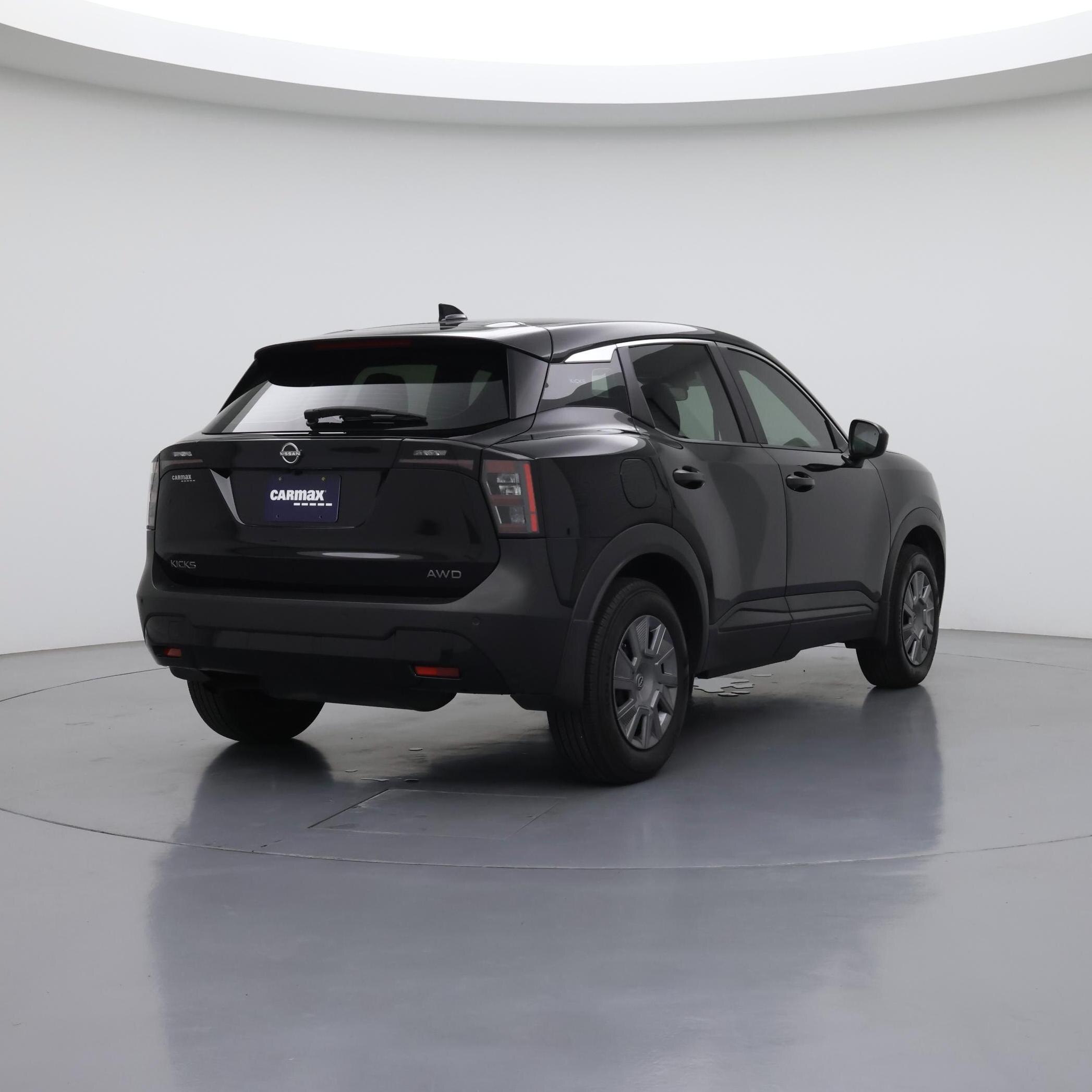 Thumbnail: 2025 Nissan Kicks - 8