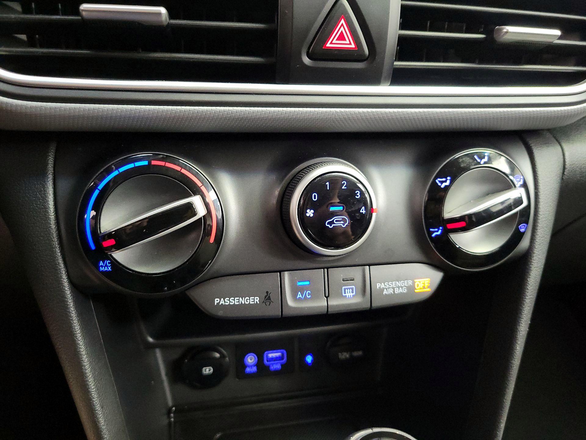 Thumbnail: 2021 Hyundai Kona - 16
