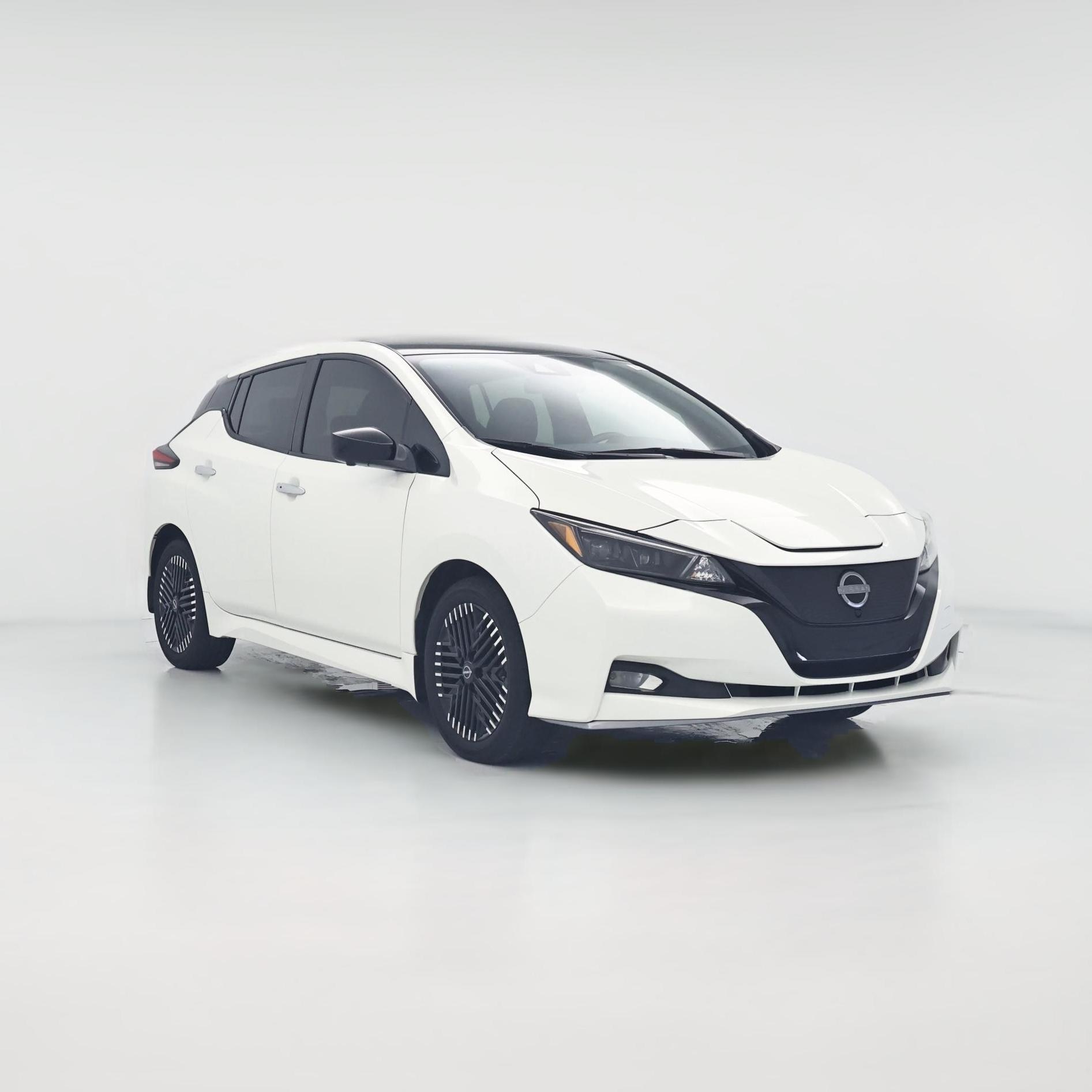 Thumbnail: 2024 Nissan Leaf - 1