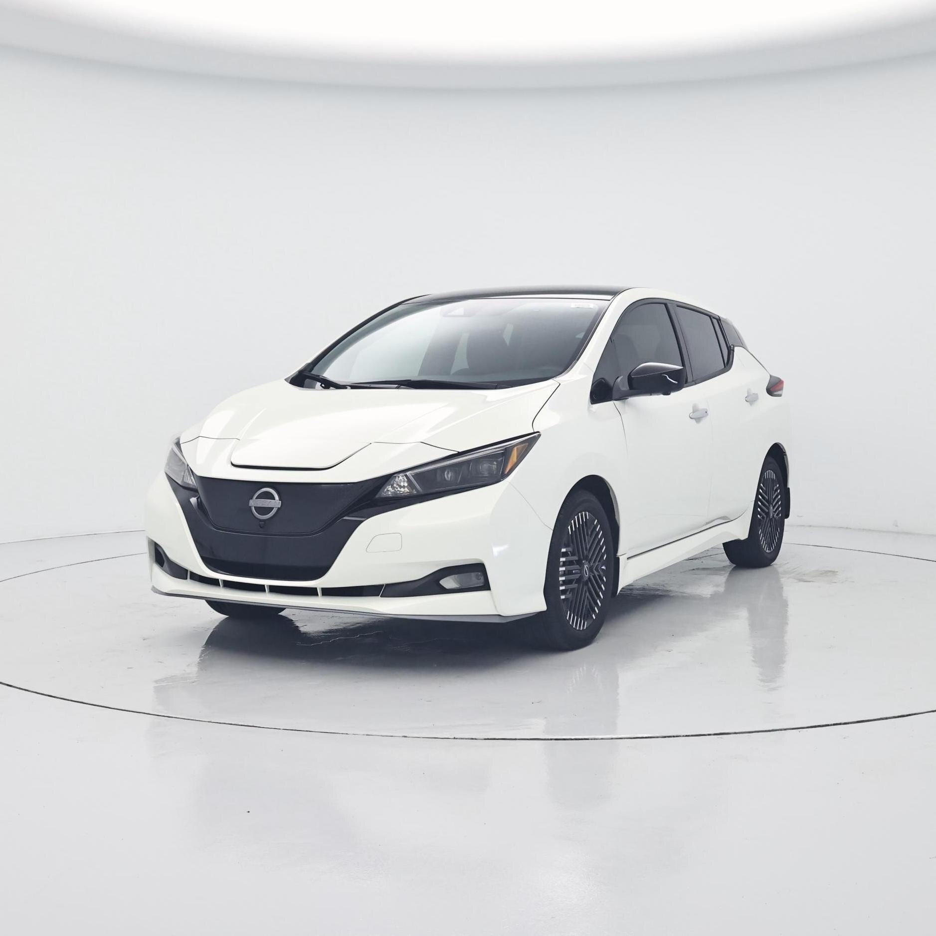 Thumbnail: 2024 Nissan Leaf - 4
