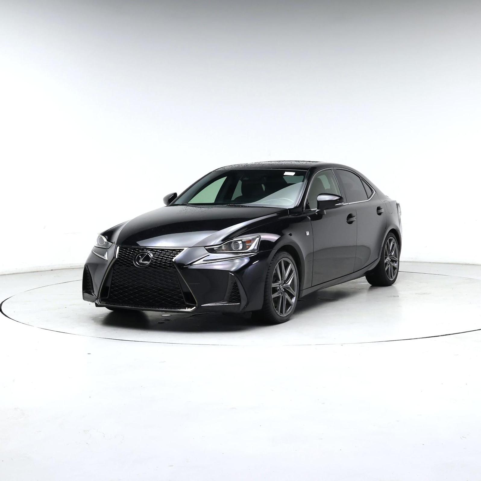 Thumbnail: 2017 Lexus IS - 4