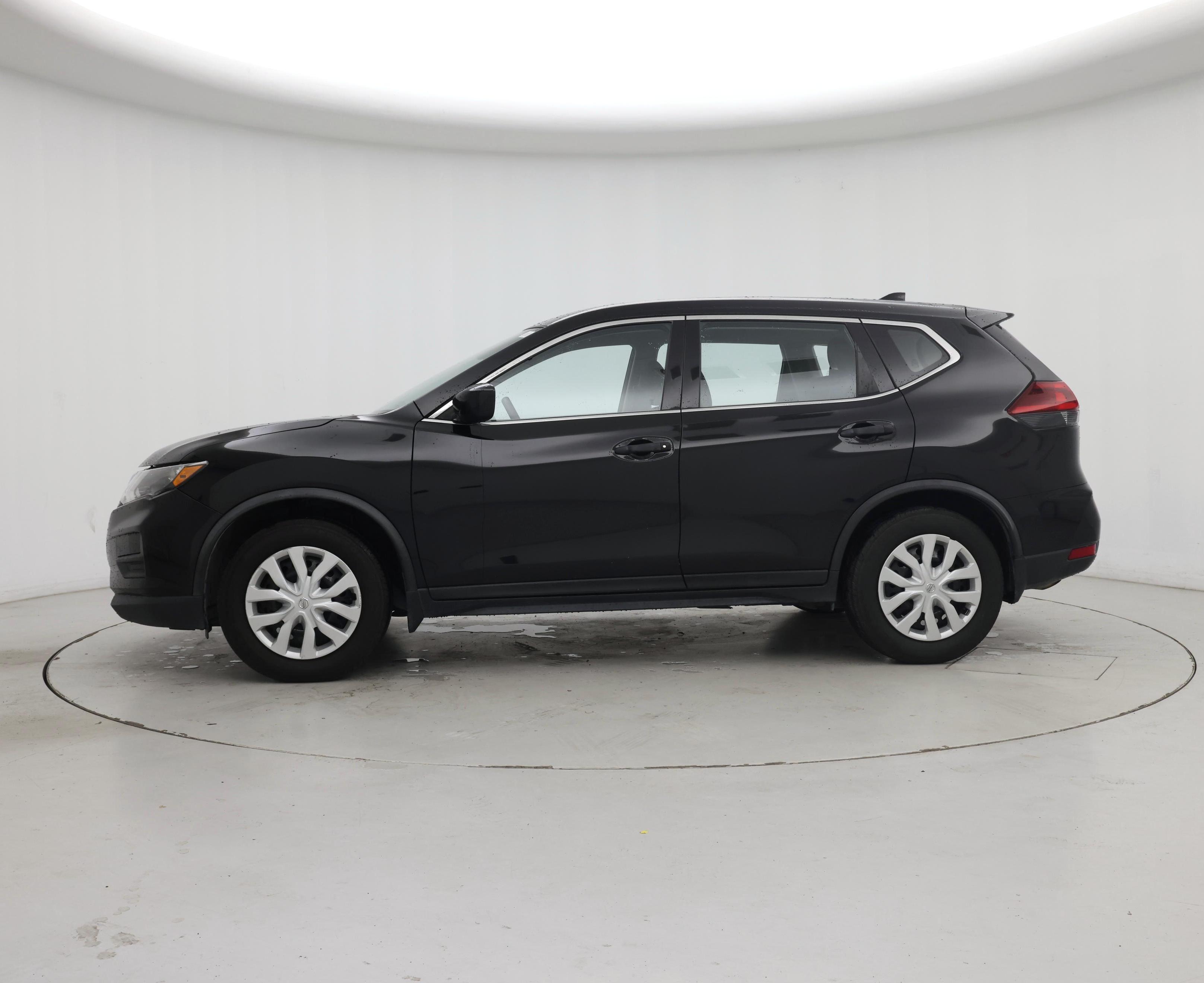 Thumbnail: 2020 Nissan Rogue - 3