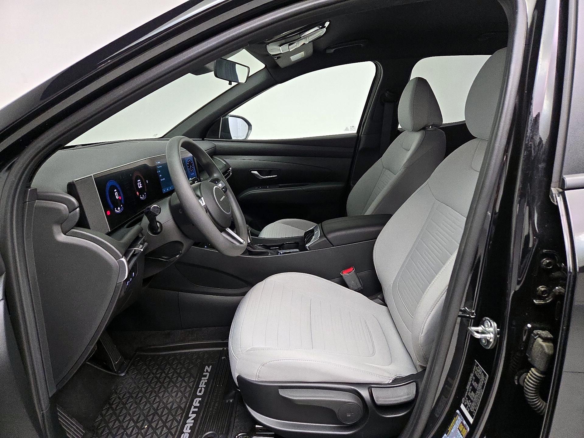 Thumbnail: 2025 Hyundai Santa Cruz - 11
