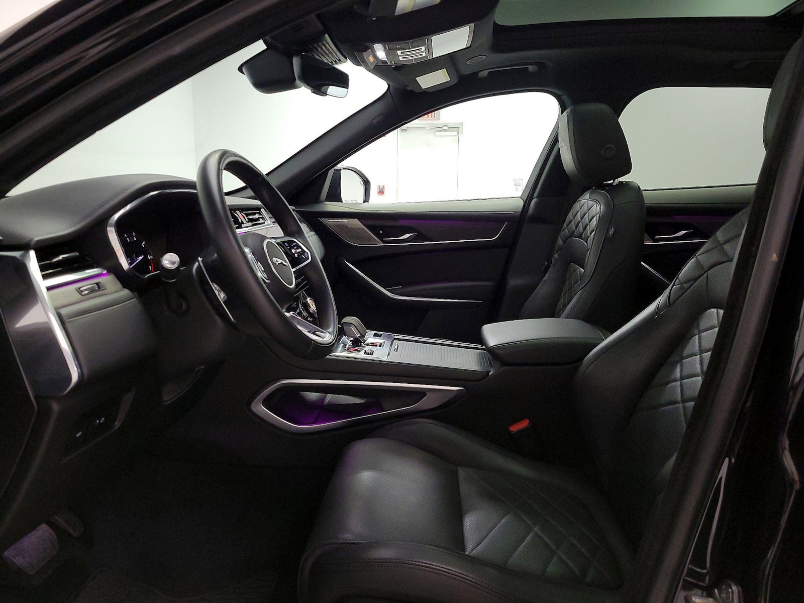 2022 Jaguar F-Pace S - Photo 12