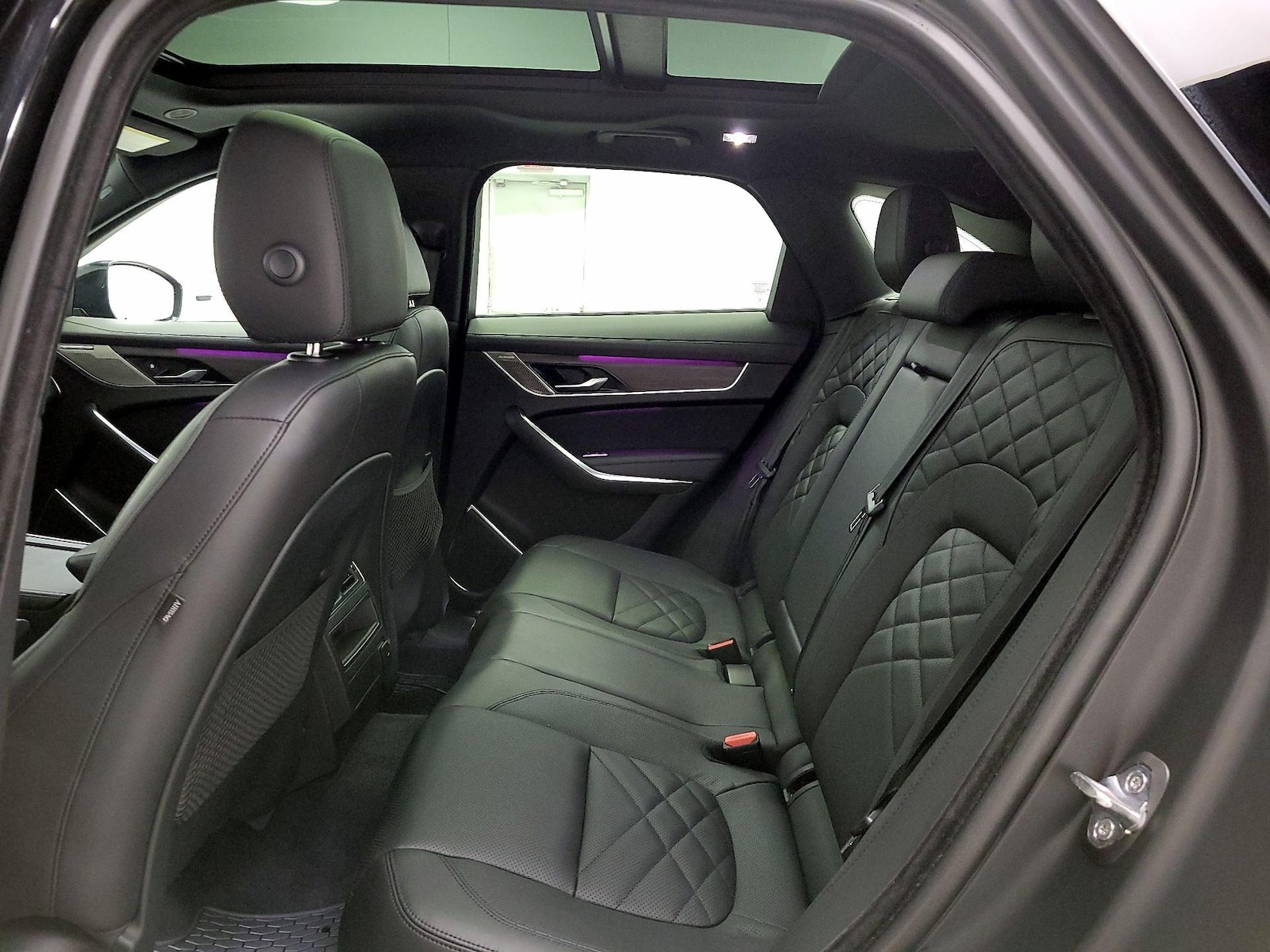 2022 Jaguar F-Pace S - Photo 22