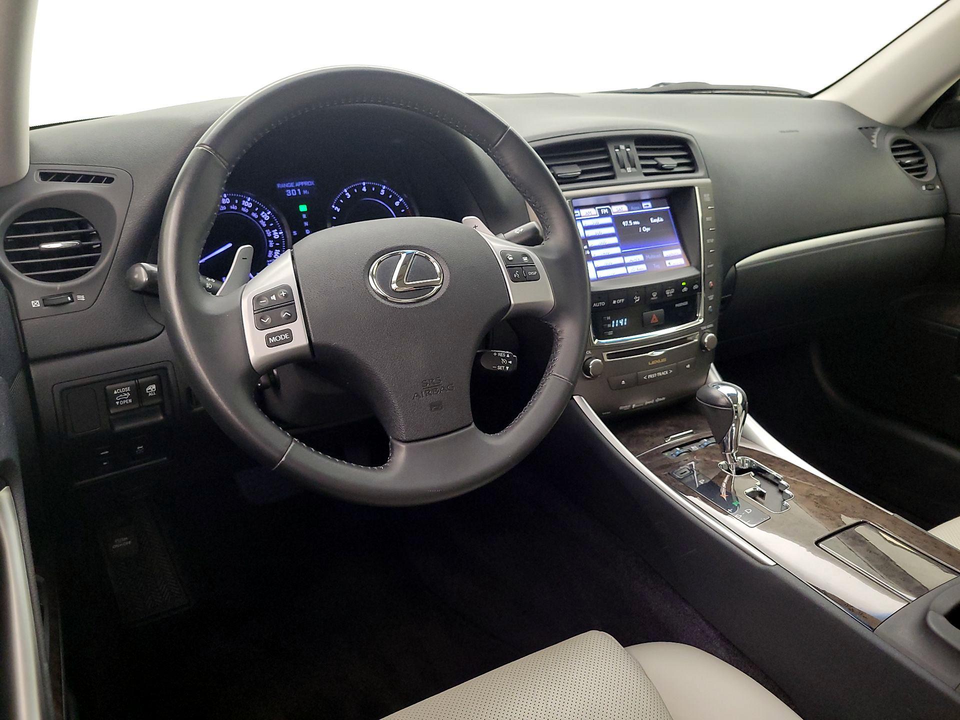 Thumbnail: 2014 Lexus IS - 9