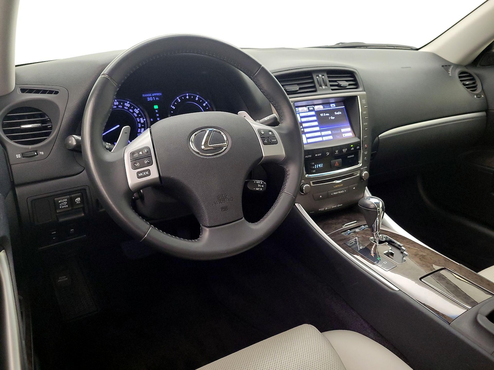 2014 Lexus IS 250 - Photo 10