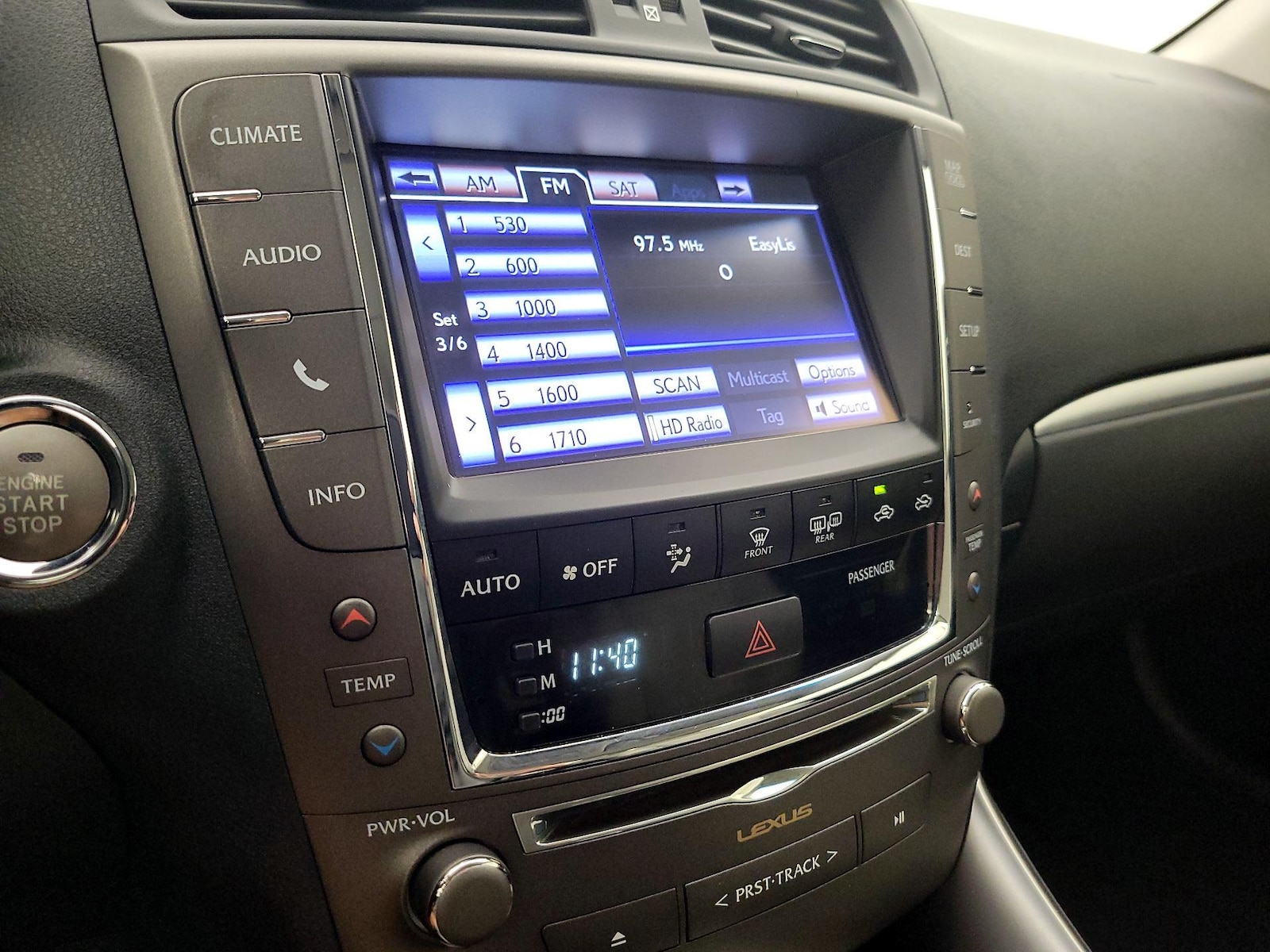 2014 Lexus IS 250 - Photo 17