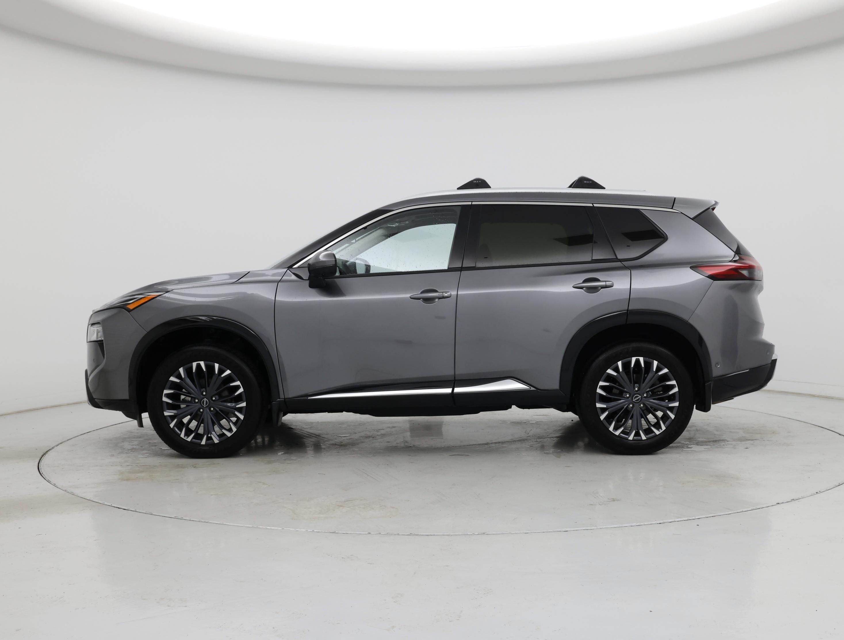 Thumbnail: 2026 Nissan Rogue - 3