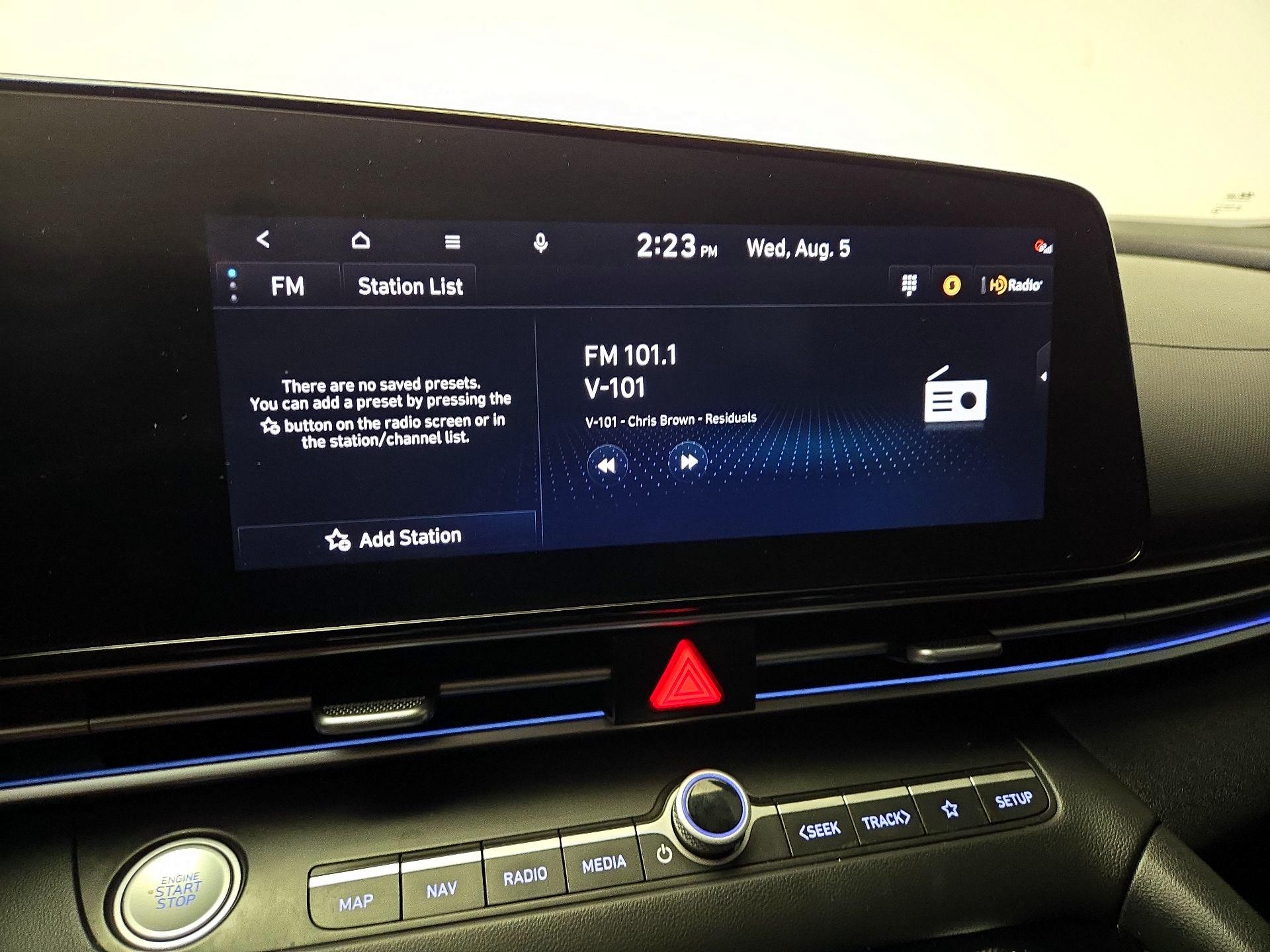 Thumbnail: 2023 Hyundai Elantra - 16