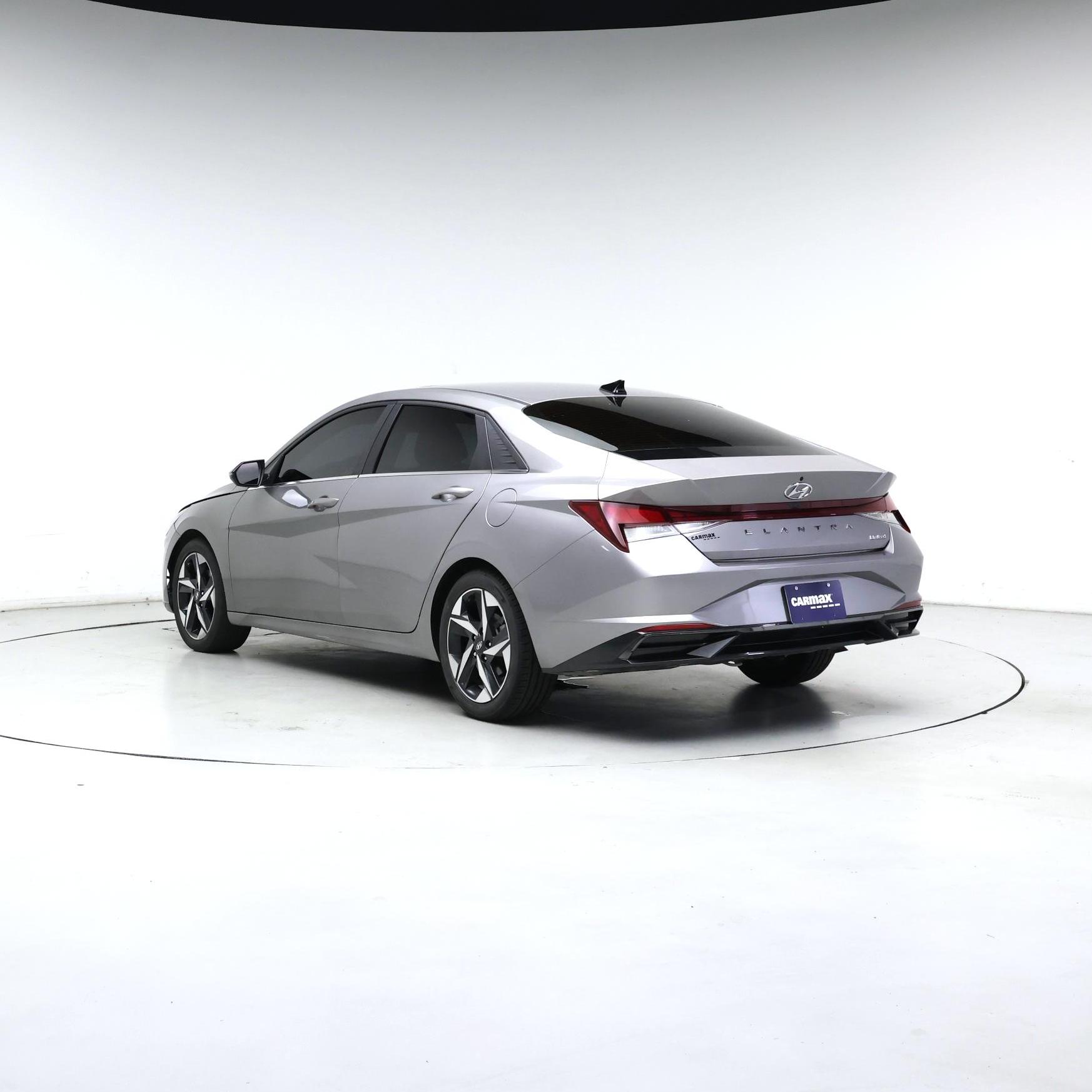 Thumbnail: 2023 Hyundai Elantra - 2