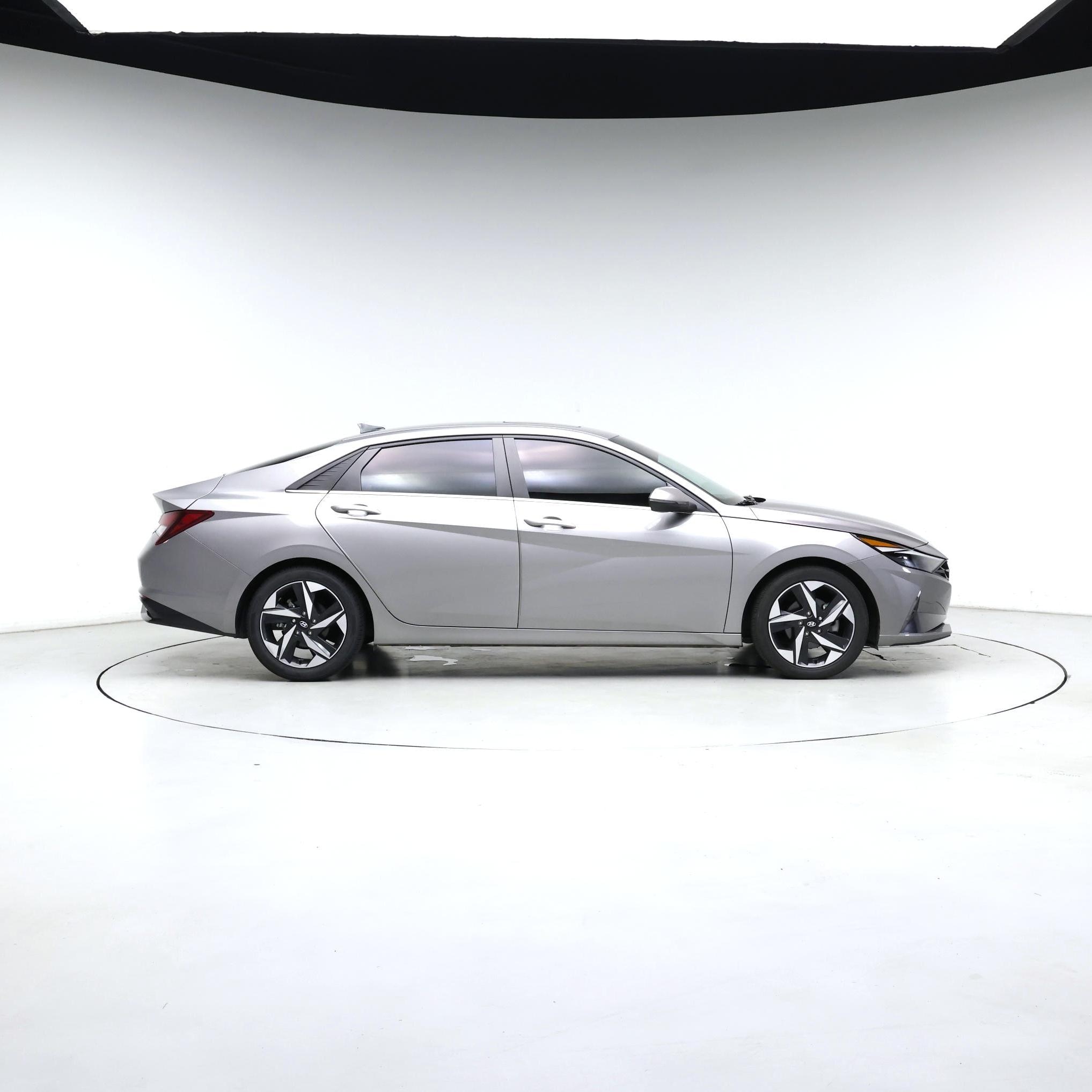 Thumbnail: 2023 Hyundai Elantra - 7