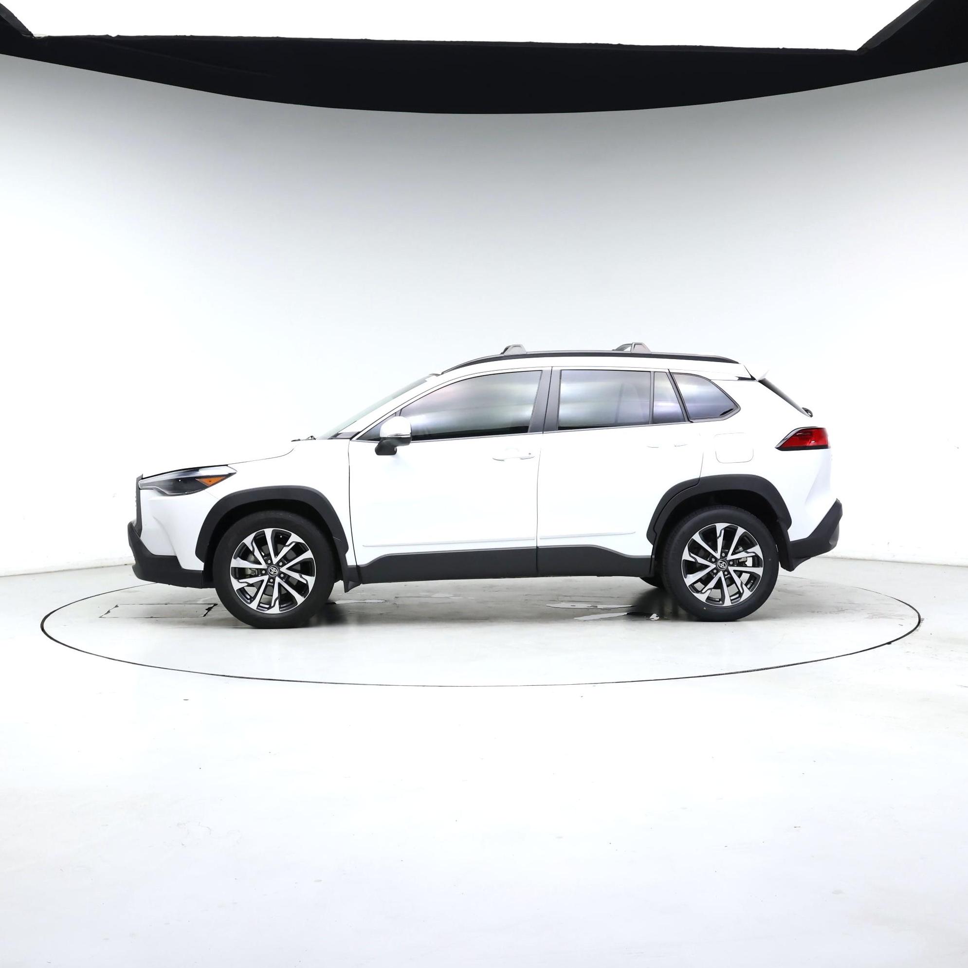 Thumbnail: 2024 Toyota Corolla Cross - 3