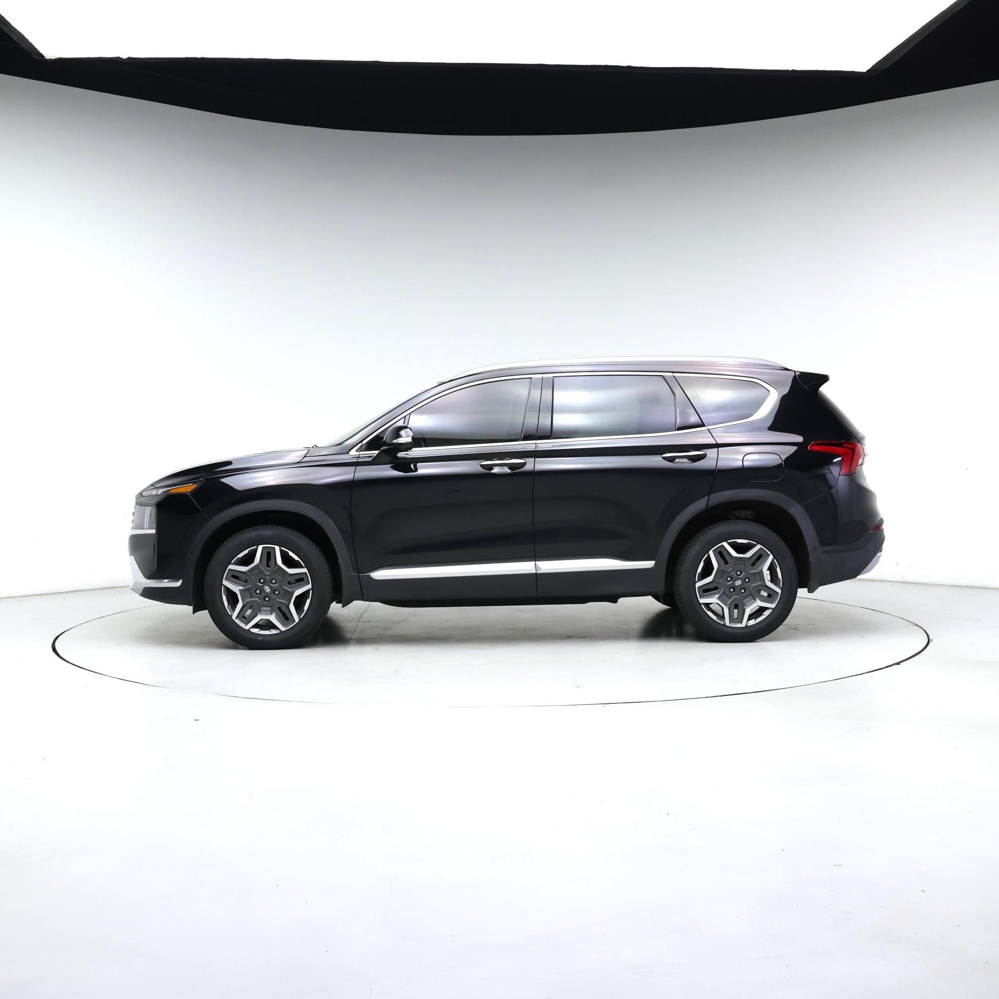 Thumbnail: 2023 Hyundai Santa Fe - 3