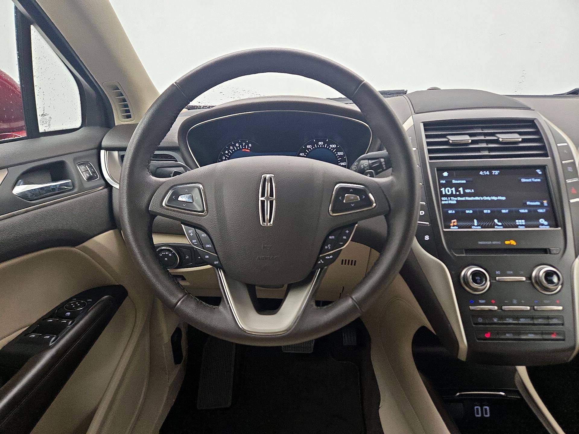Thumbnail: 2018 Lincoln MKC - 10
