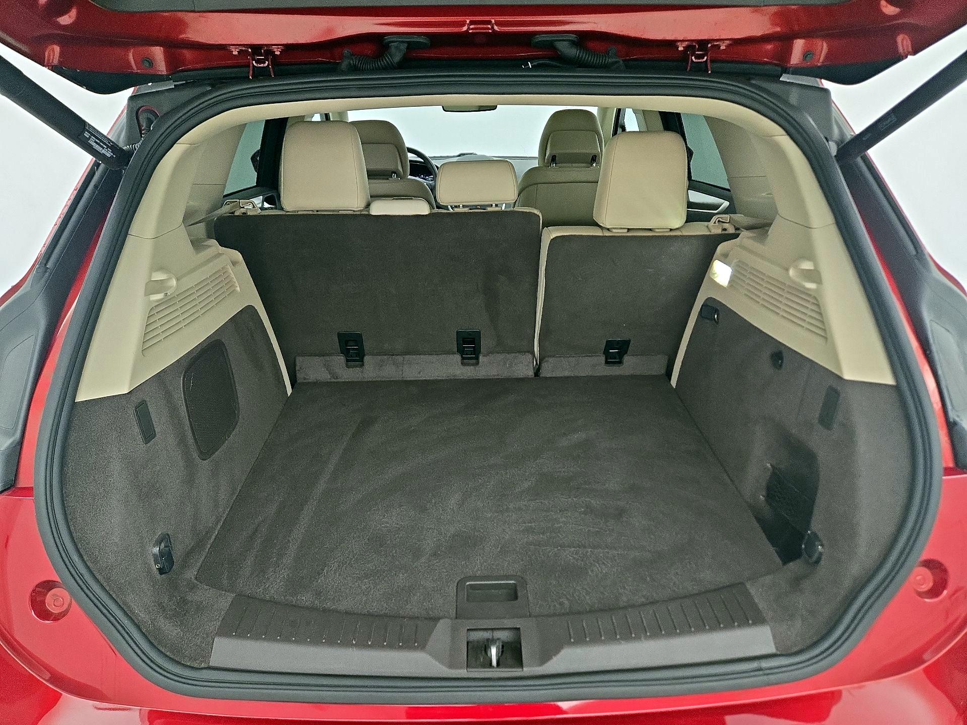 Thumbnail: 2018 Lincoln MKC - 20