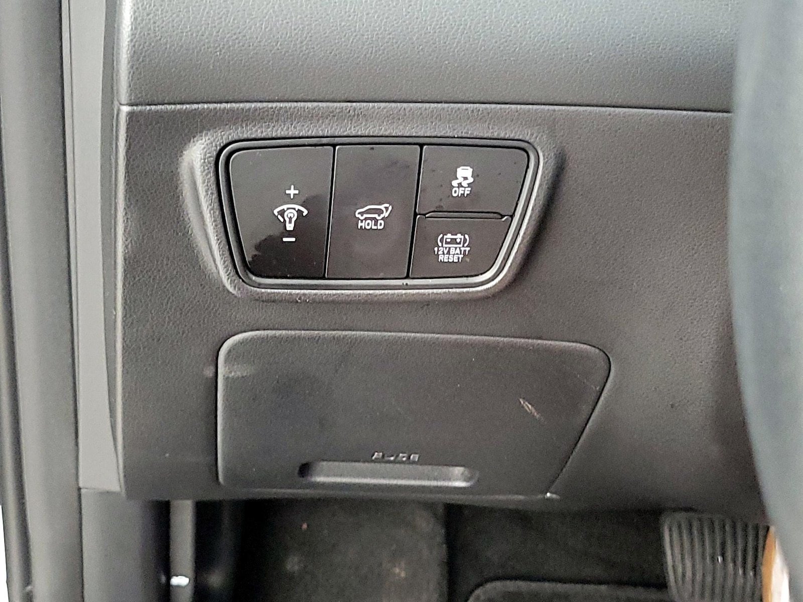 2022 Hyundai Tucson Limited - Photo 14