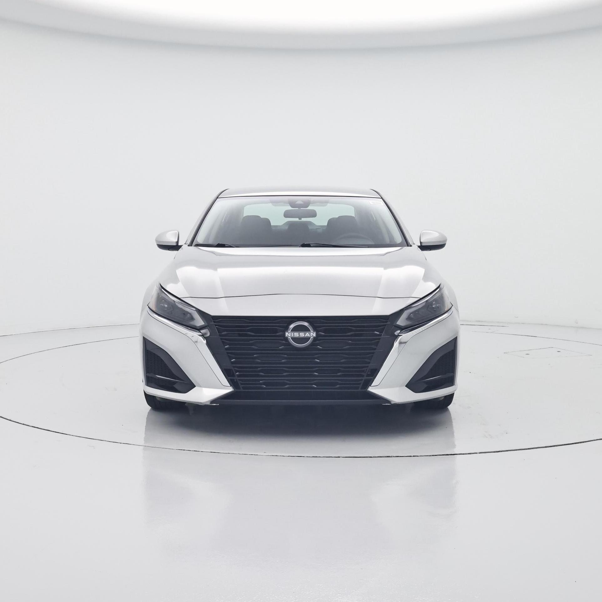 Thumbnail: 2023 Nissan Altima - 5