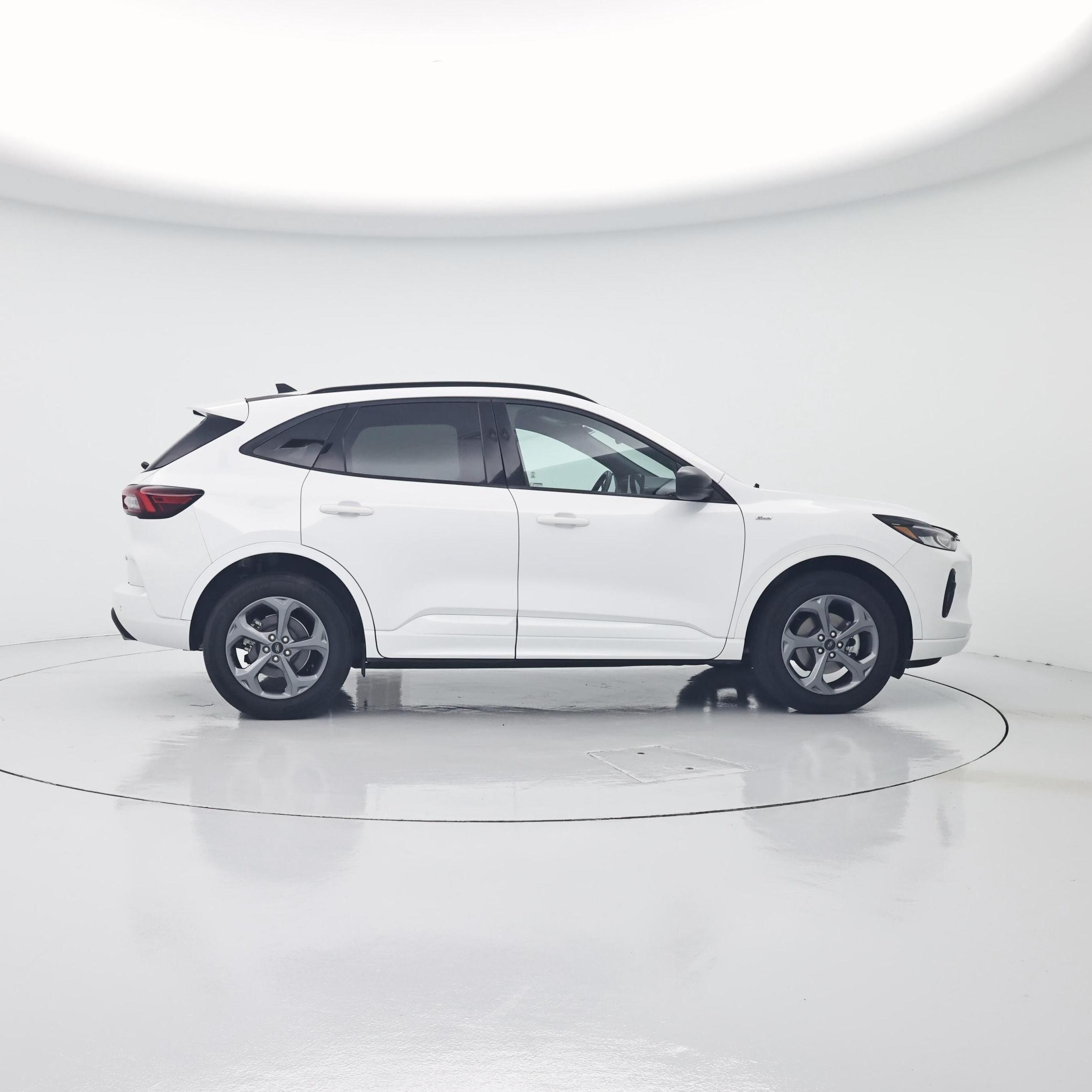 Thumbnail: 2023 Ford Escape - 7