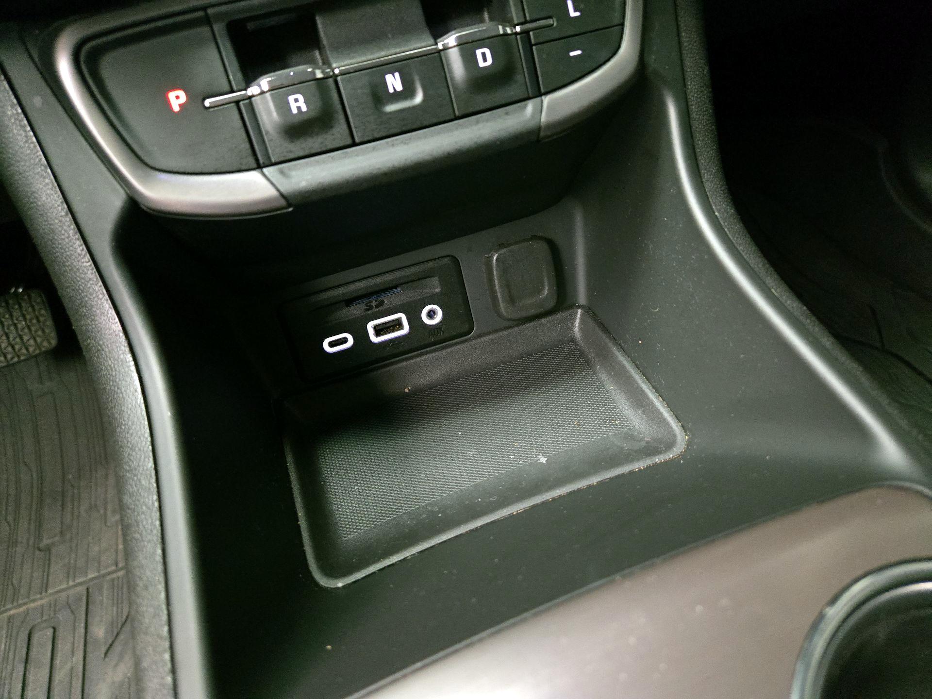 Thumbnail: 2024 GMC Terrain - 18