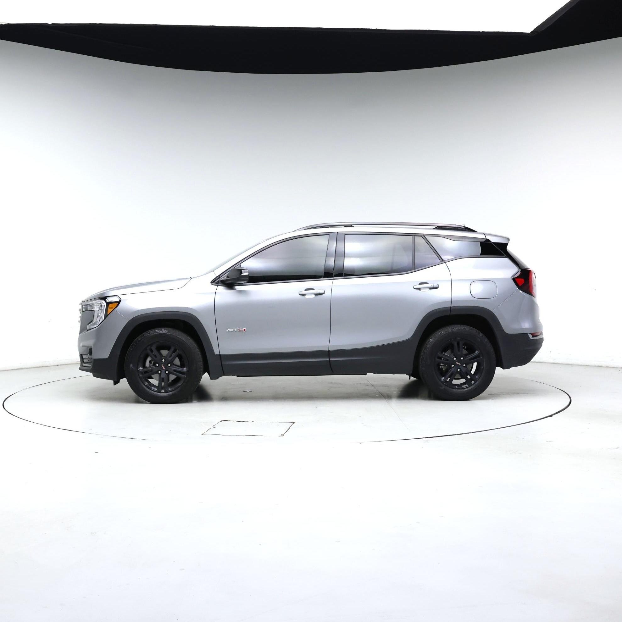 Thumbnail: 2024 GMC Terrain - 3