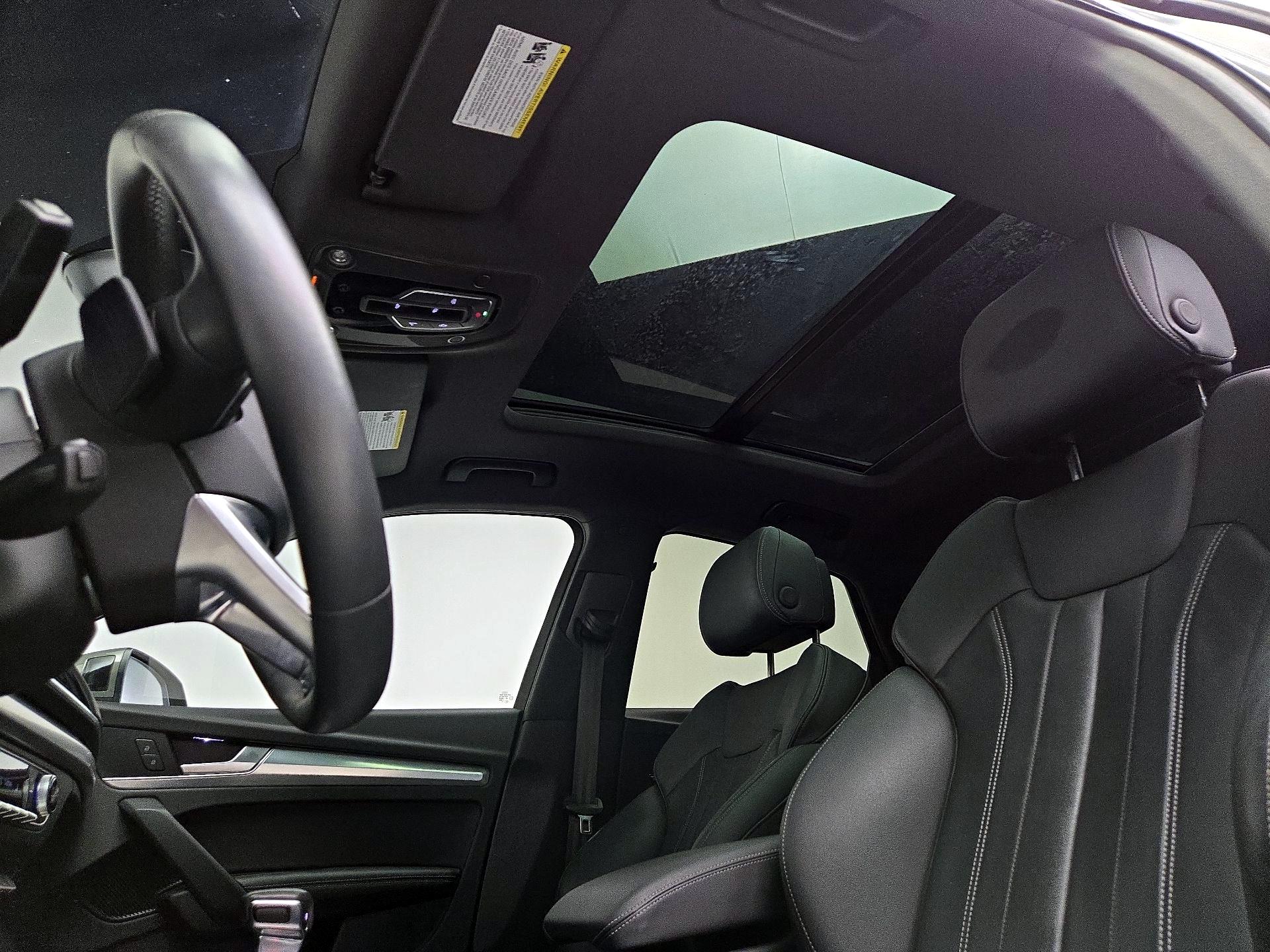 Thumbnail: 2023 Audi Q5 - 19