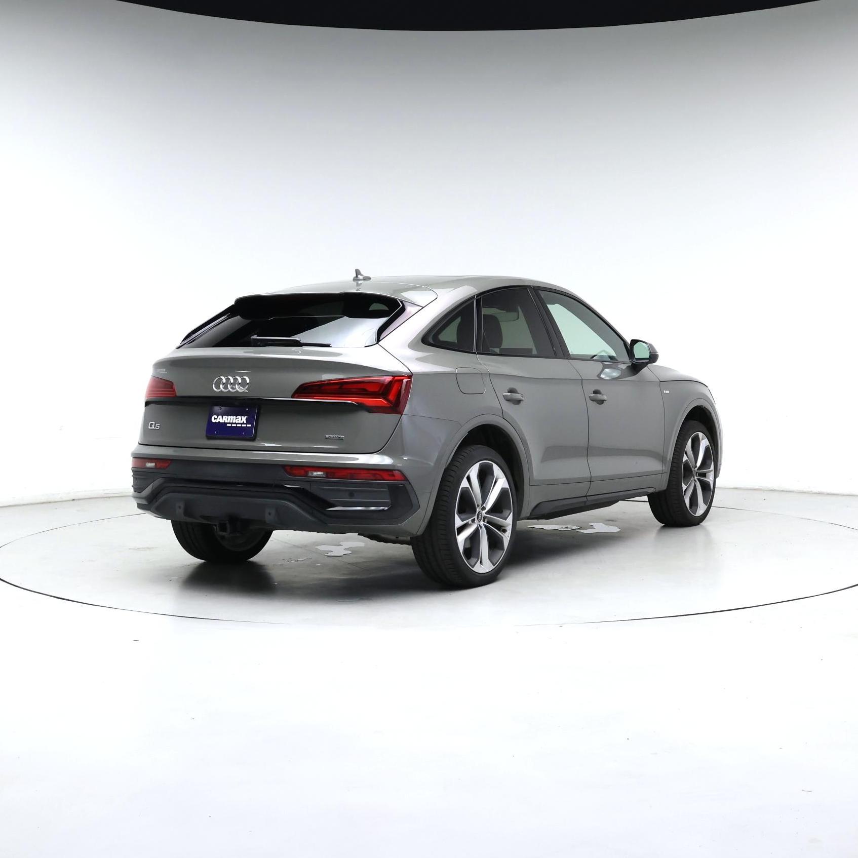 Thumbnail: 2023 Audi Q5 - 8