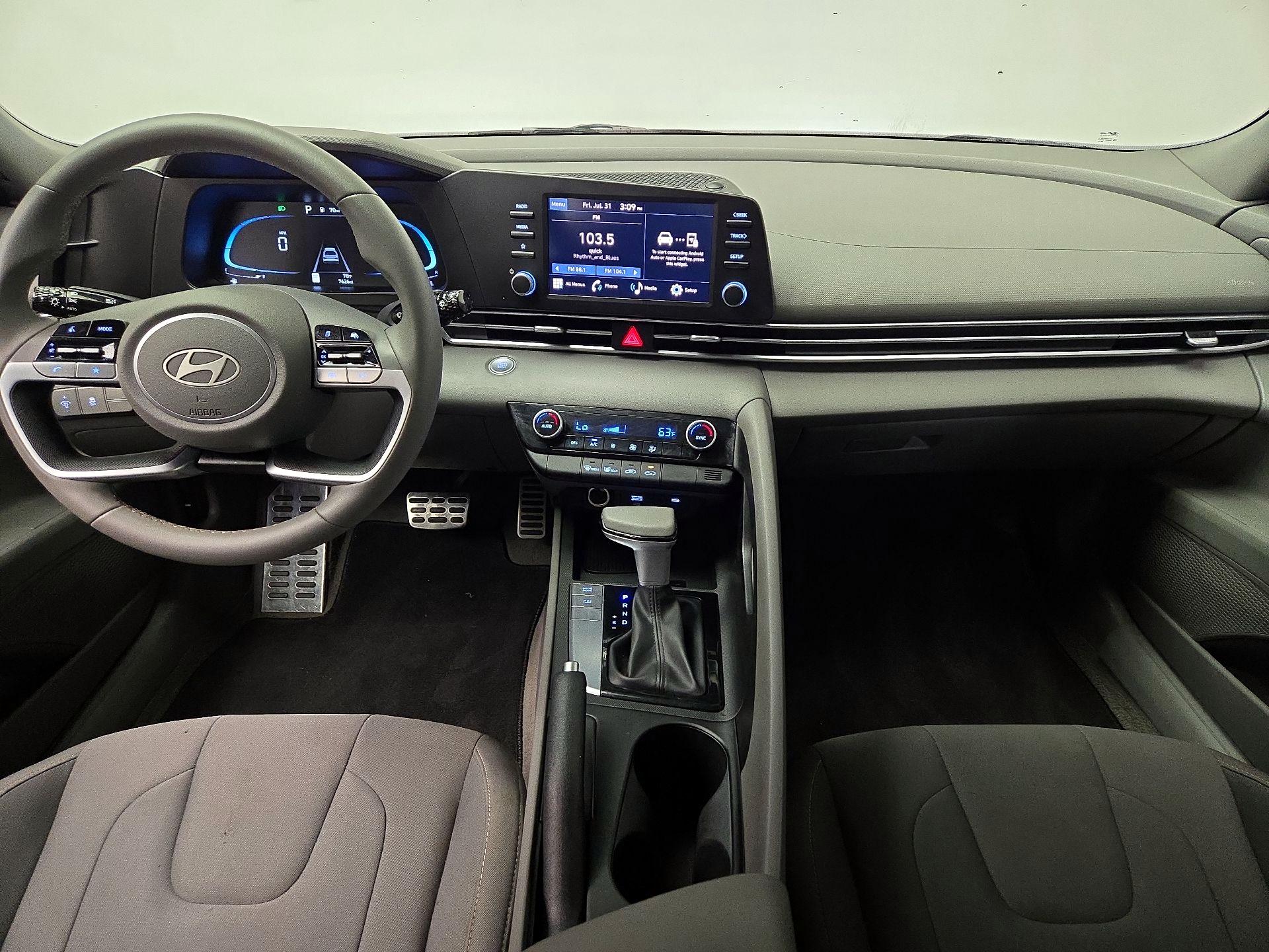 Thumbnail: 2026 Hyundai Elantra - 9