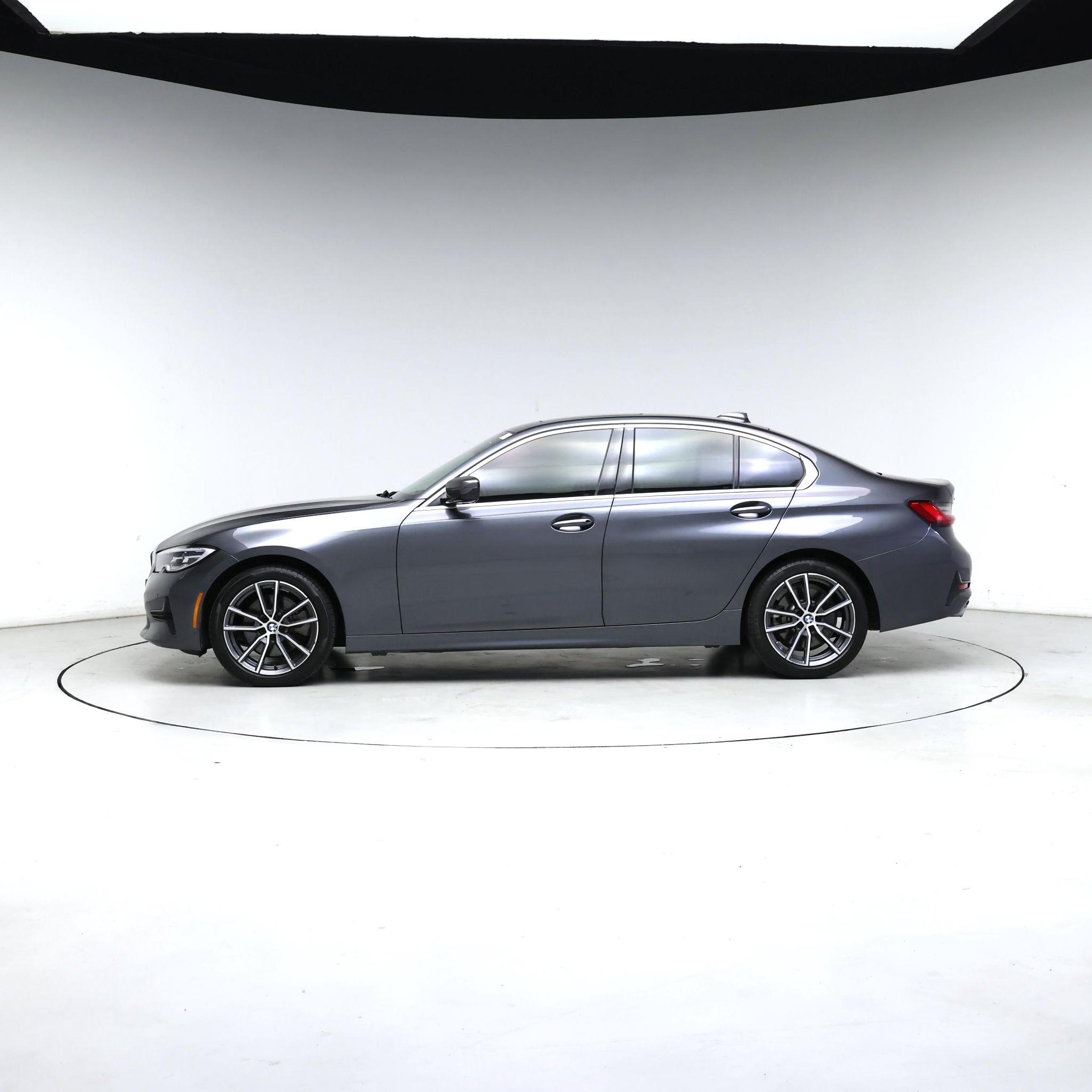 Thumbnail: 2020 BMW 3 Series - 3