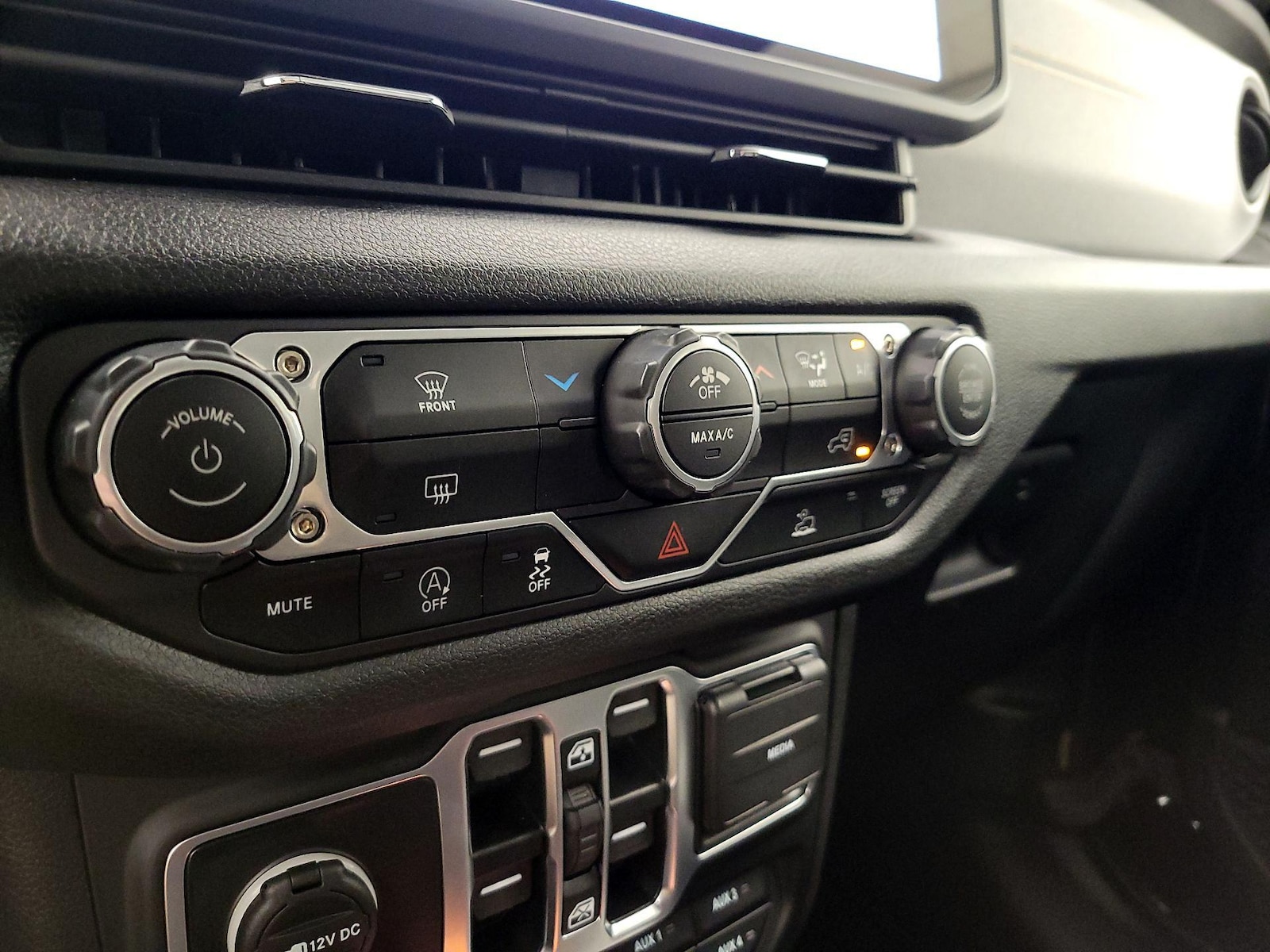 2025 Jeep Gladiator Sport S - Photo 17
