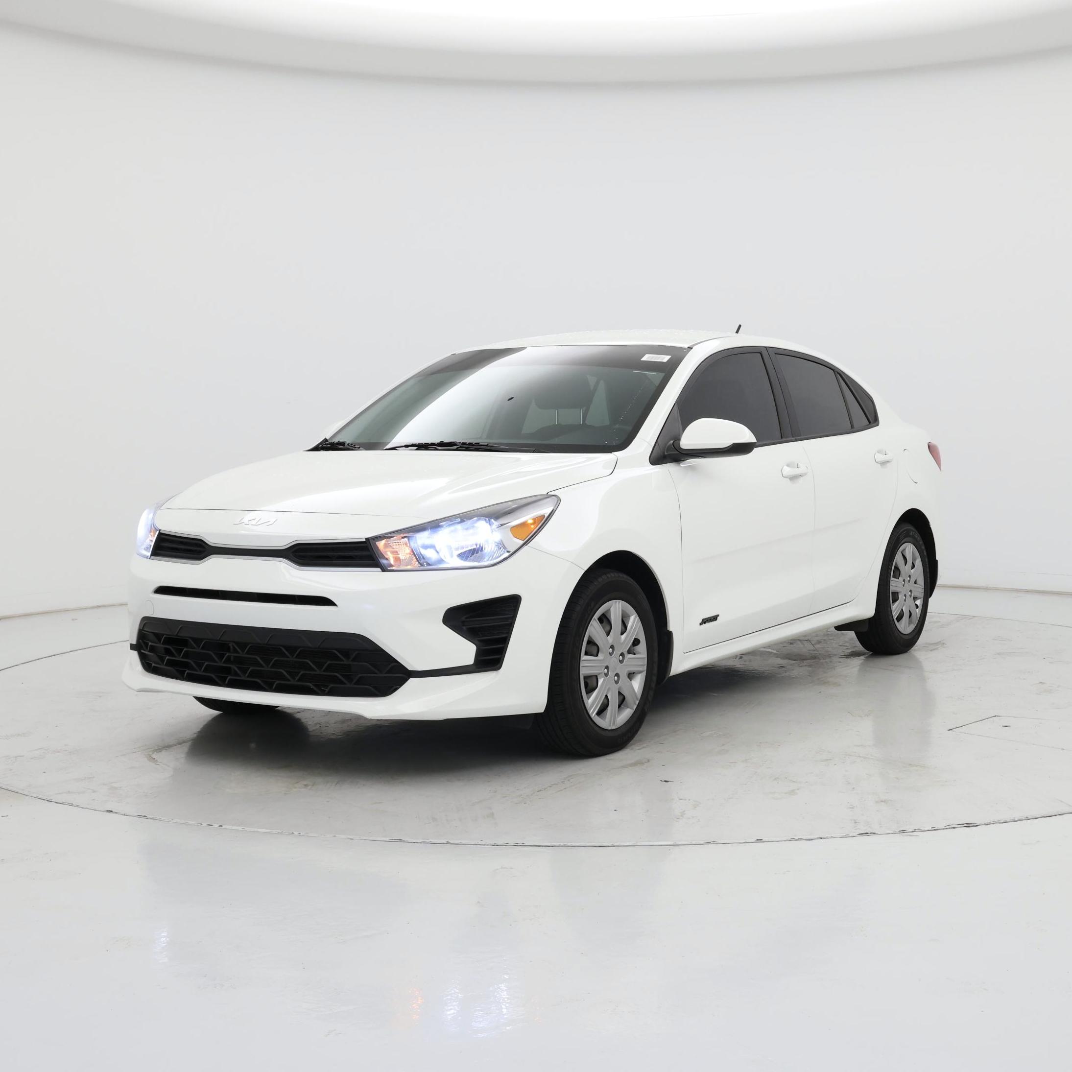 Thumbnail: 2023 Kia Rio - 4